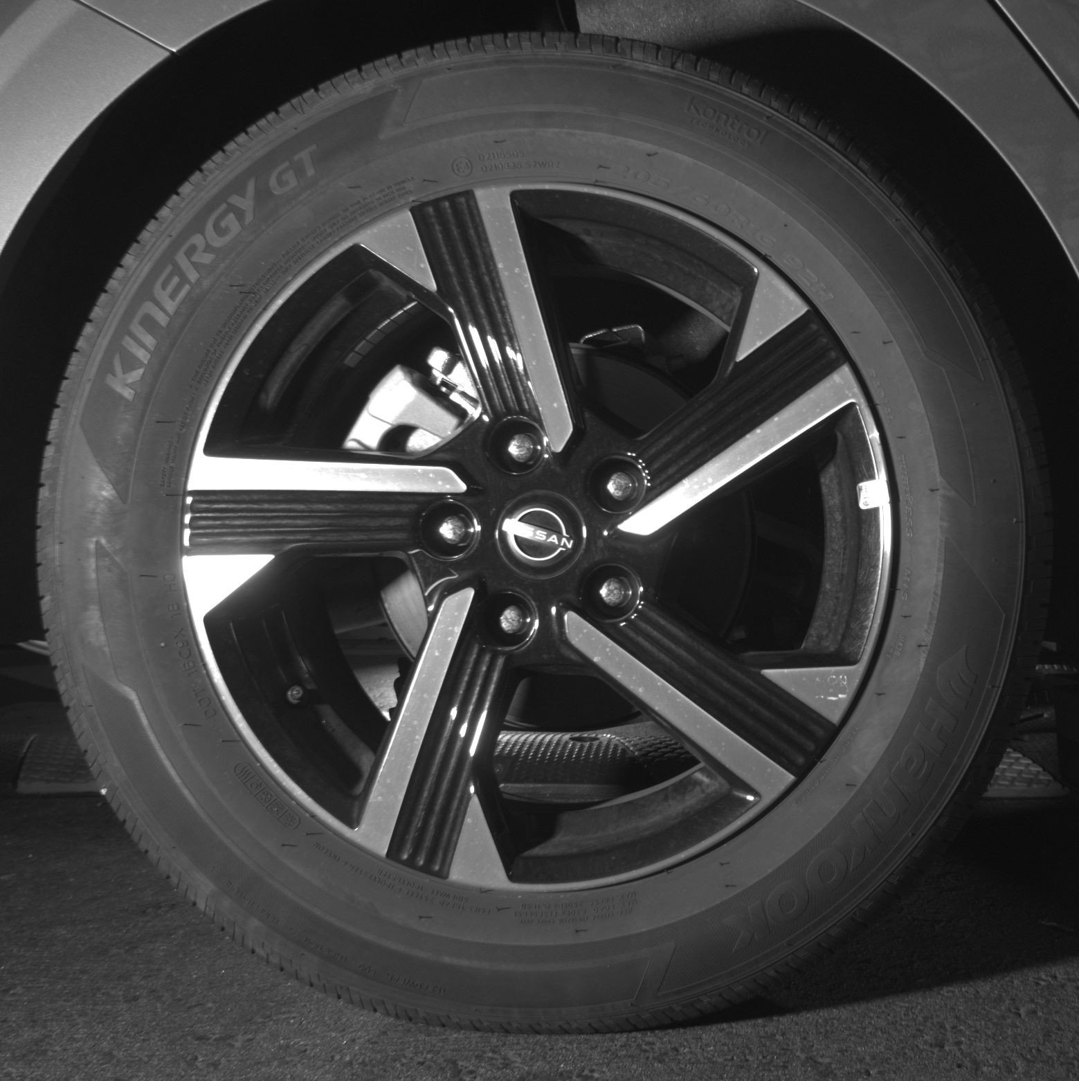 Thumbnail: 2025 Nissan Sentra - 15