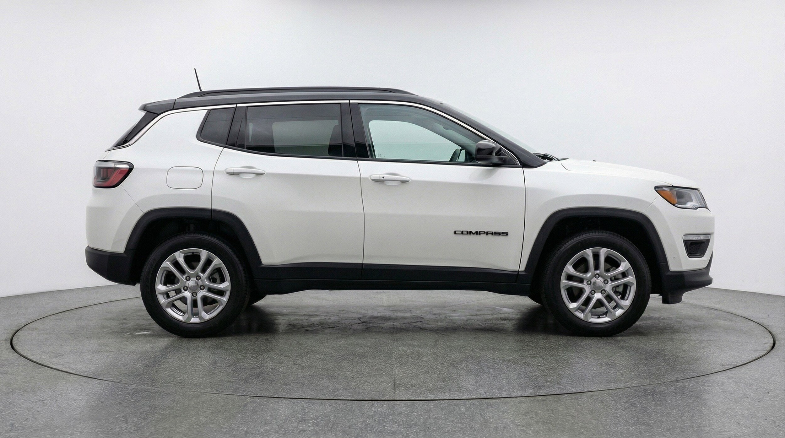 Thumbnail: 2025 Jeep Compass - 11