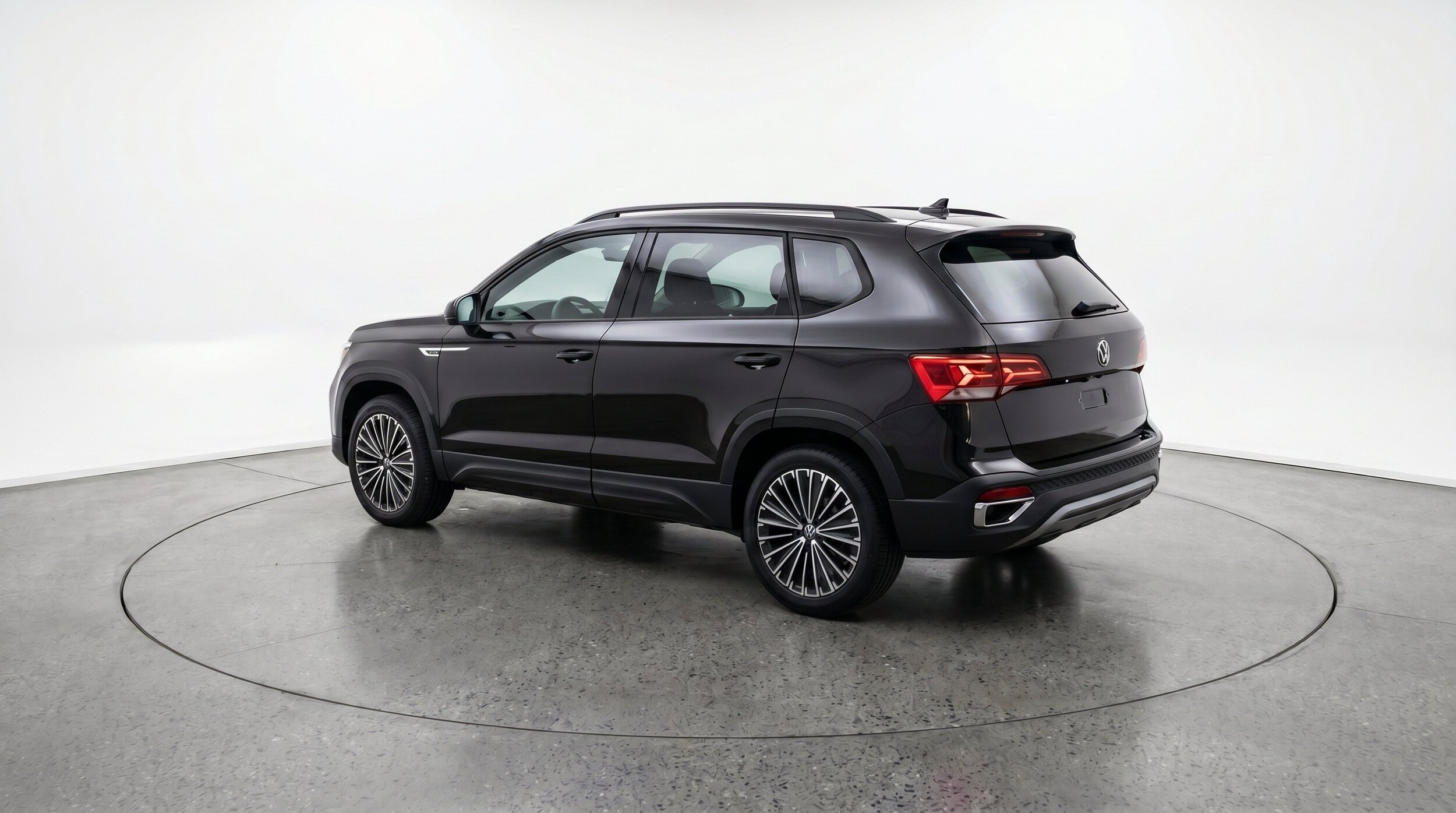 Thumbnail: 2026 Volkswagen Taos - 6