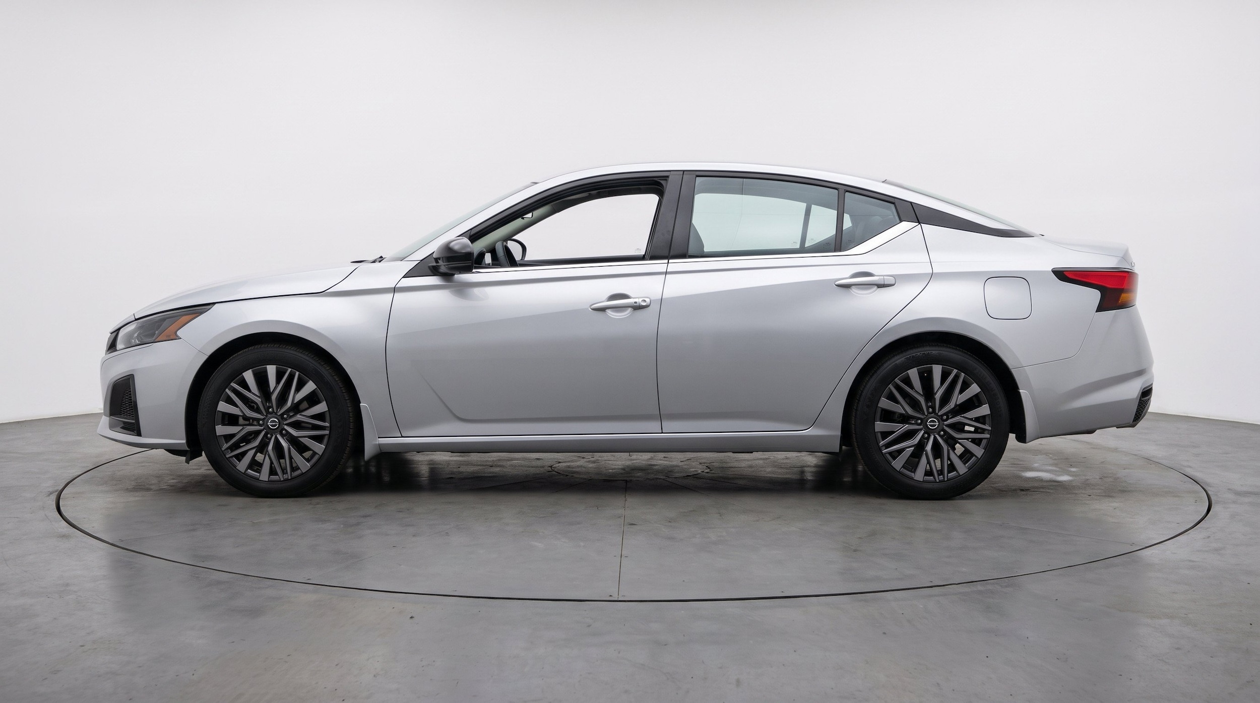 Thumbnail: 2026 Nissan Altima - 5