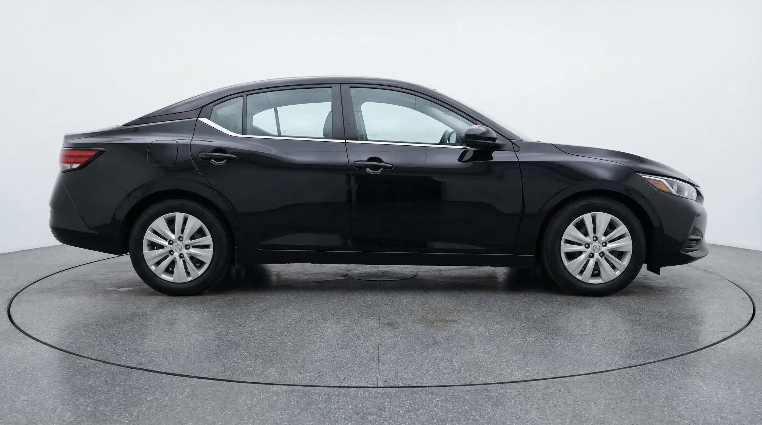 Thumbnail: 2025 Nissan Sentra - 11