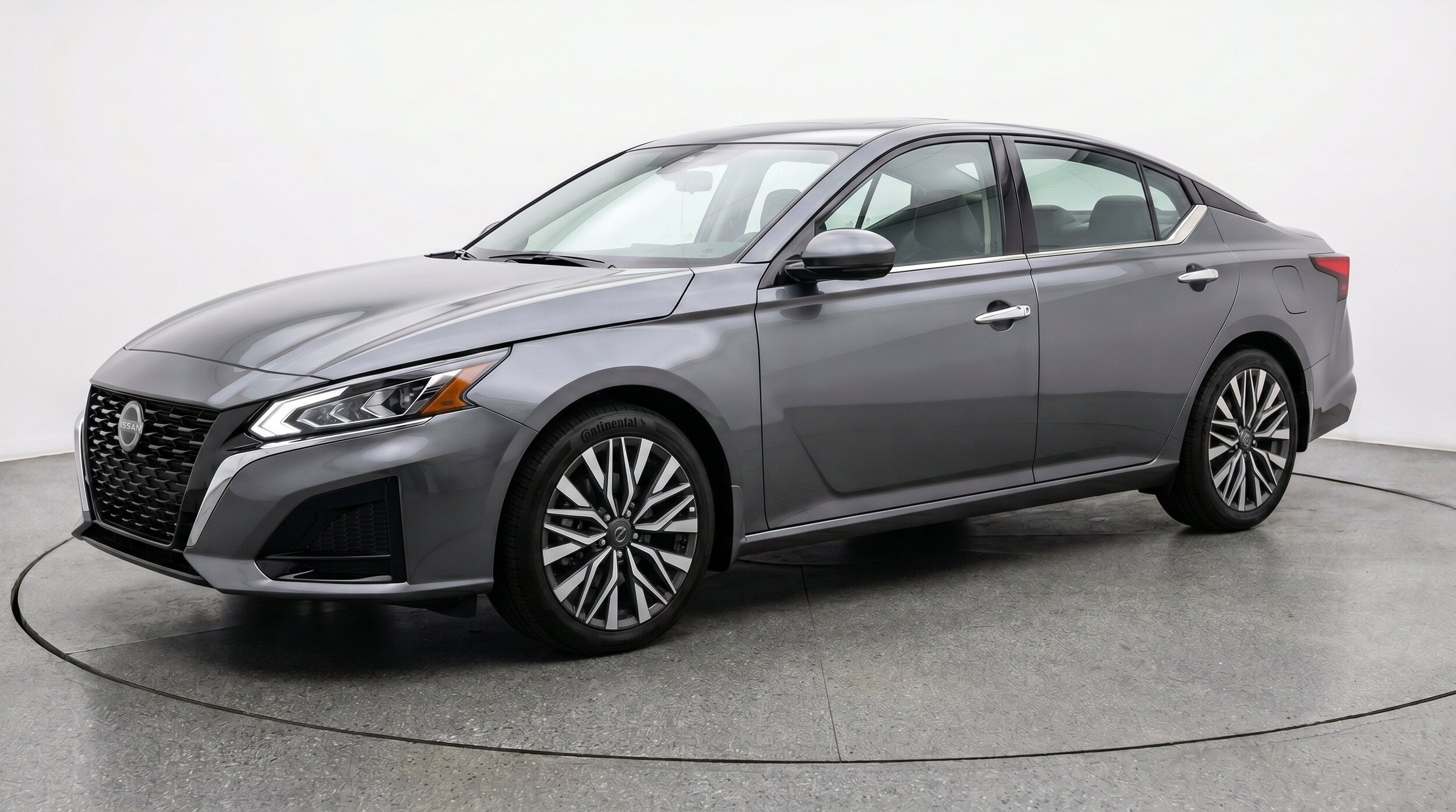 Thumbnail: 2025 Nissan Altima - 3