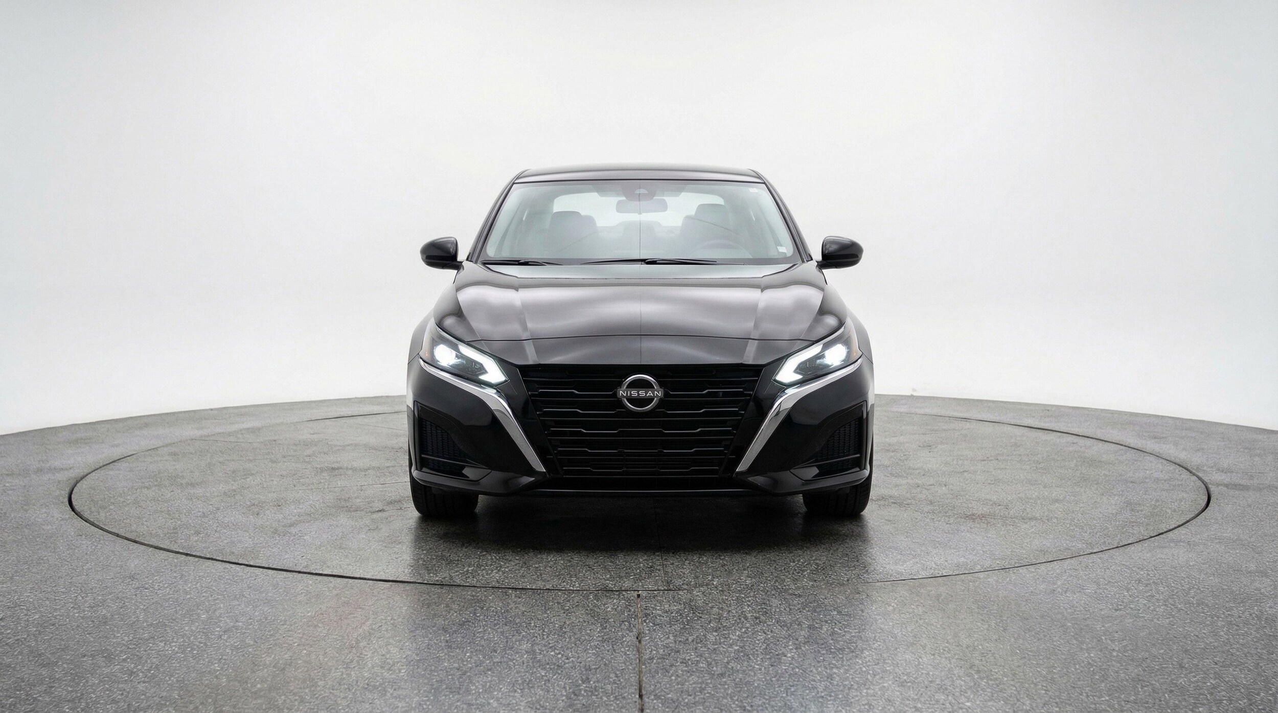 Thumbnail: 2025 Nissan Altima - 2