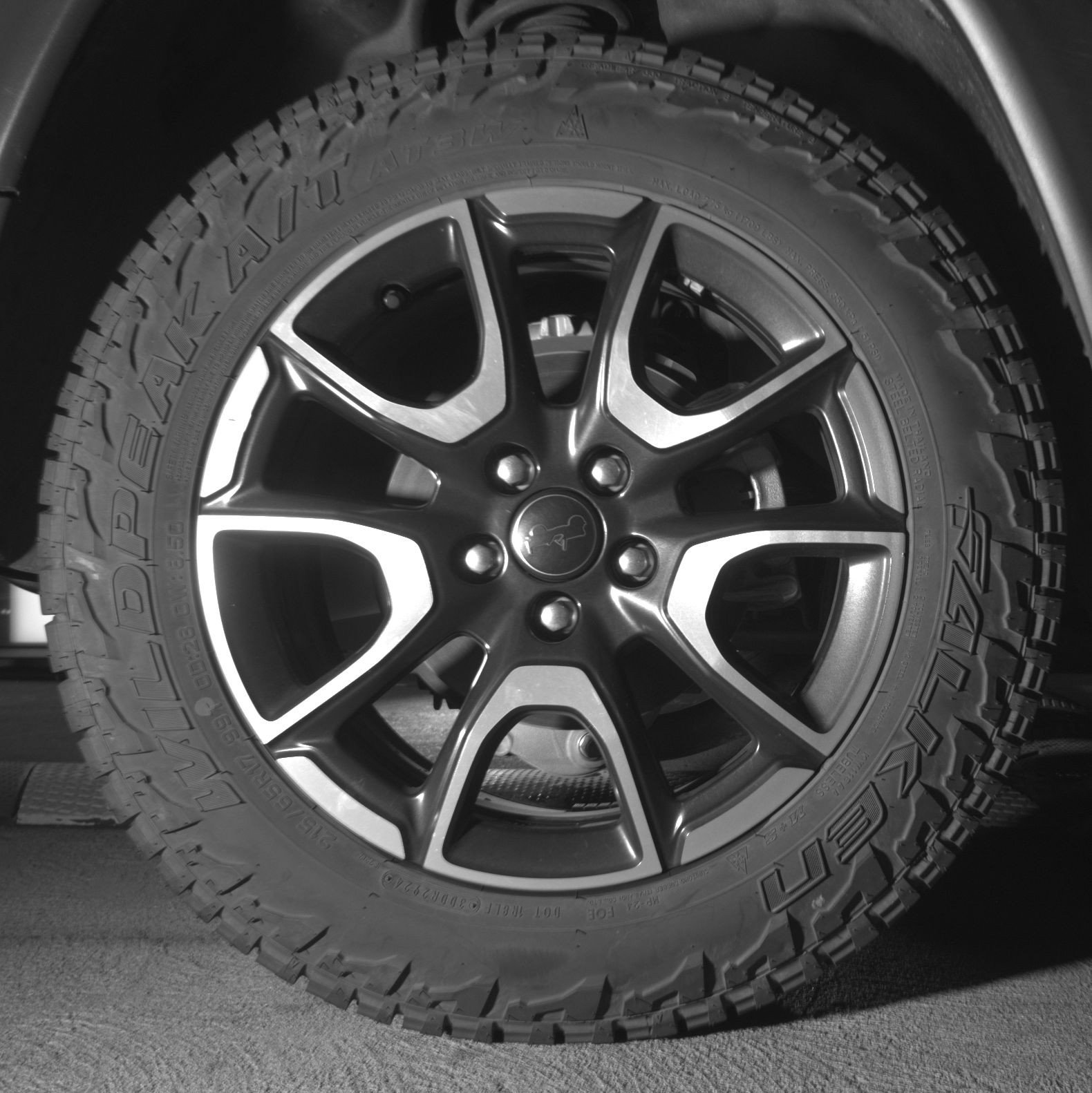 Thumbnail: 2025 Jeep Compass - 15