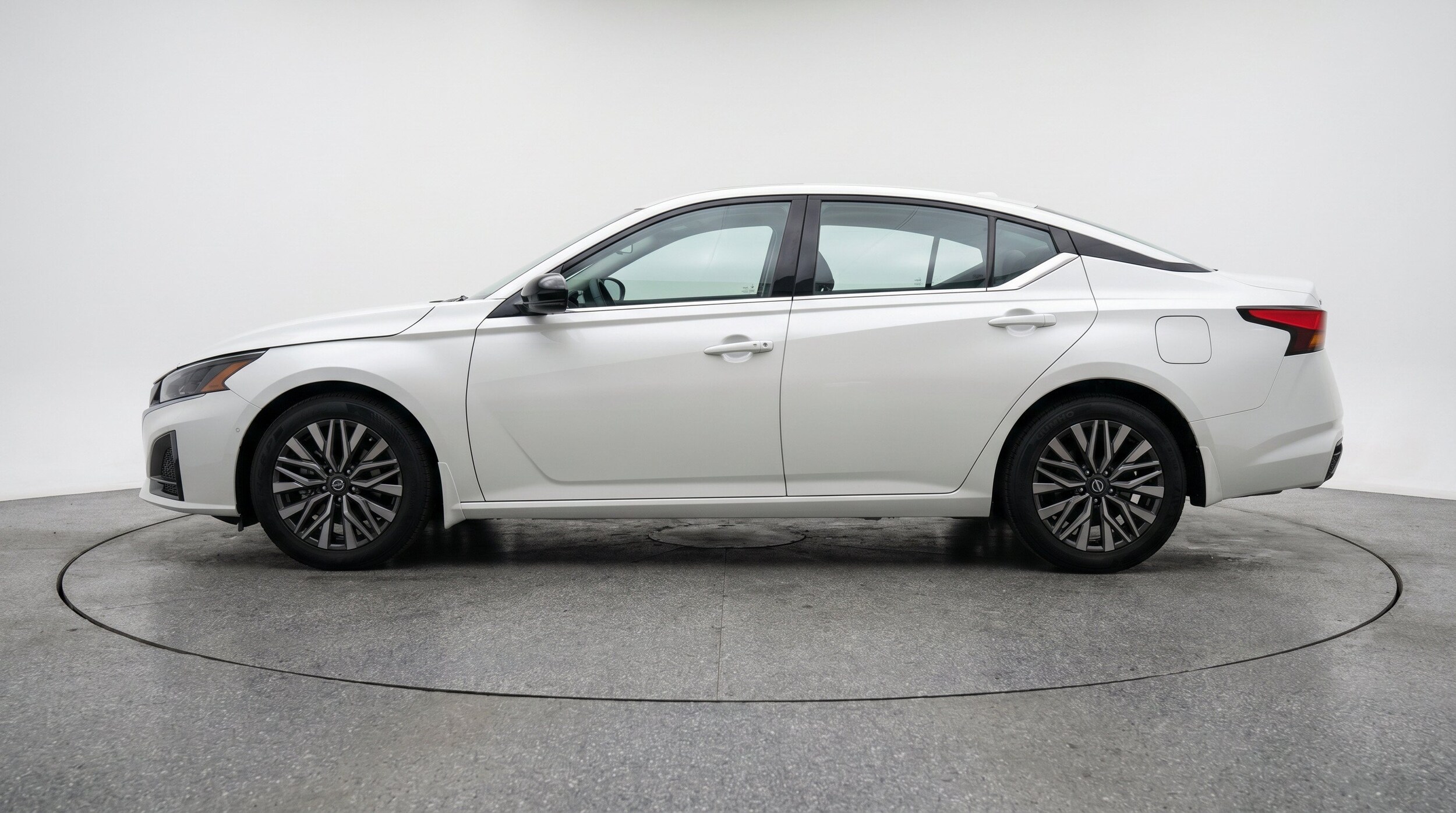 Thumbnail: 2026 Nissan Altima - 5