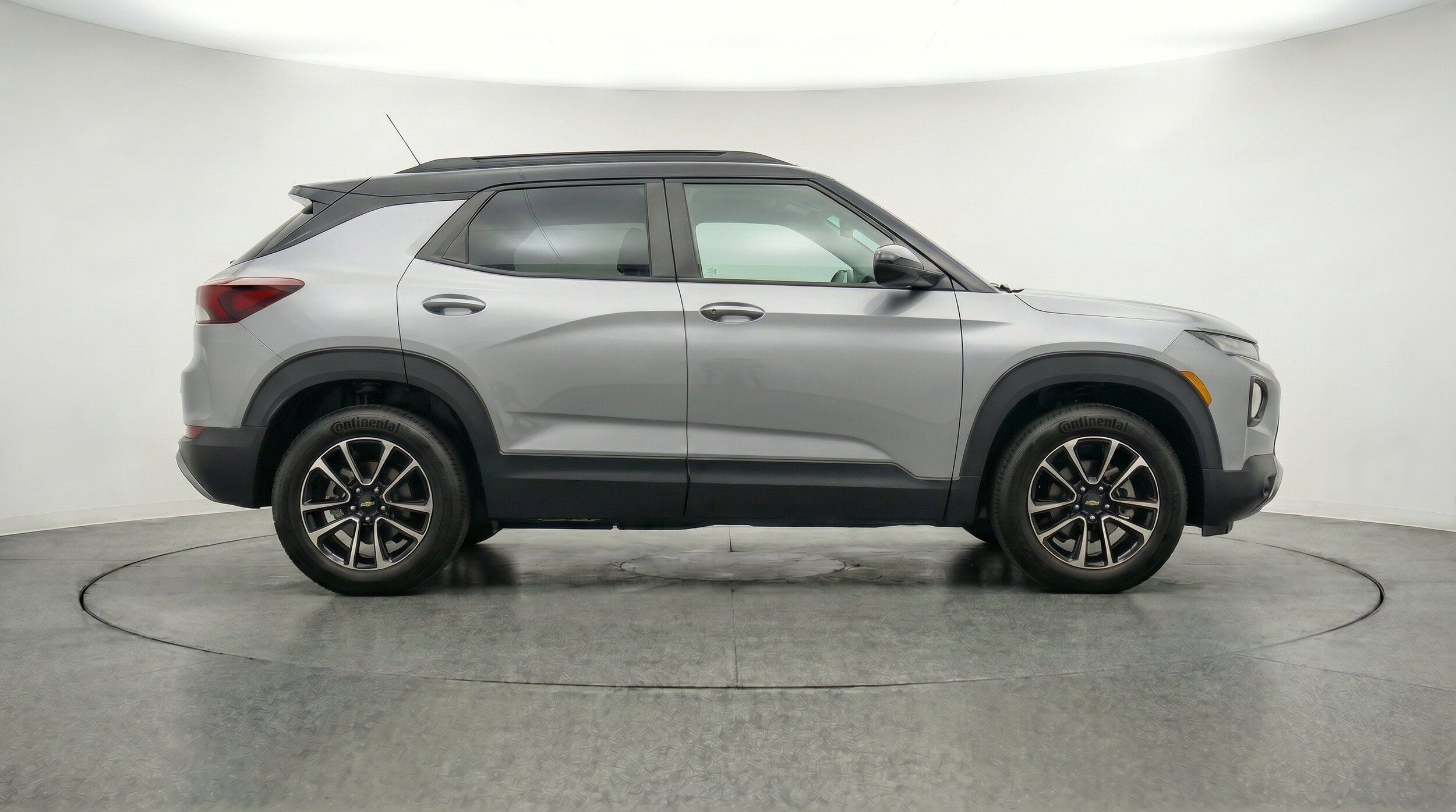 Thumbnail: 2025 Chevrolet TrailBlazer - 11