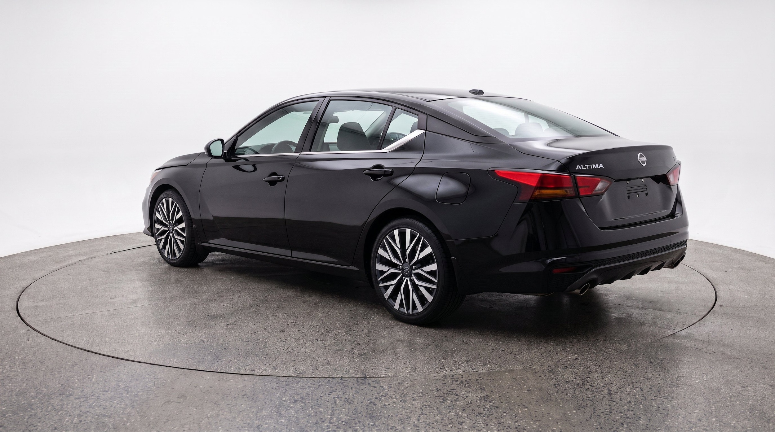 Thumbnail: 2025 Nissan Altima - 6