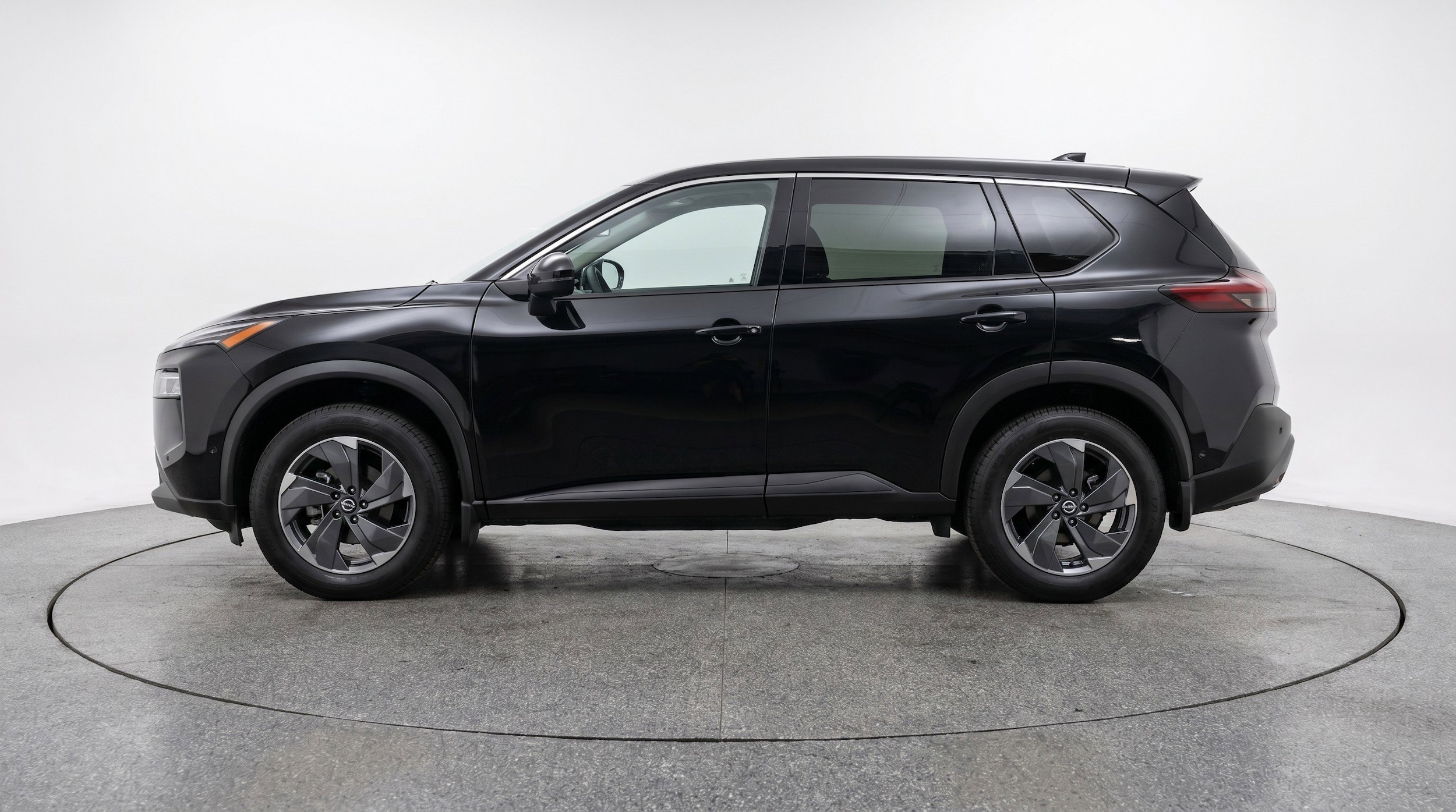 Thumbnail: 2025 Nissan Rogue - 5