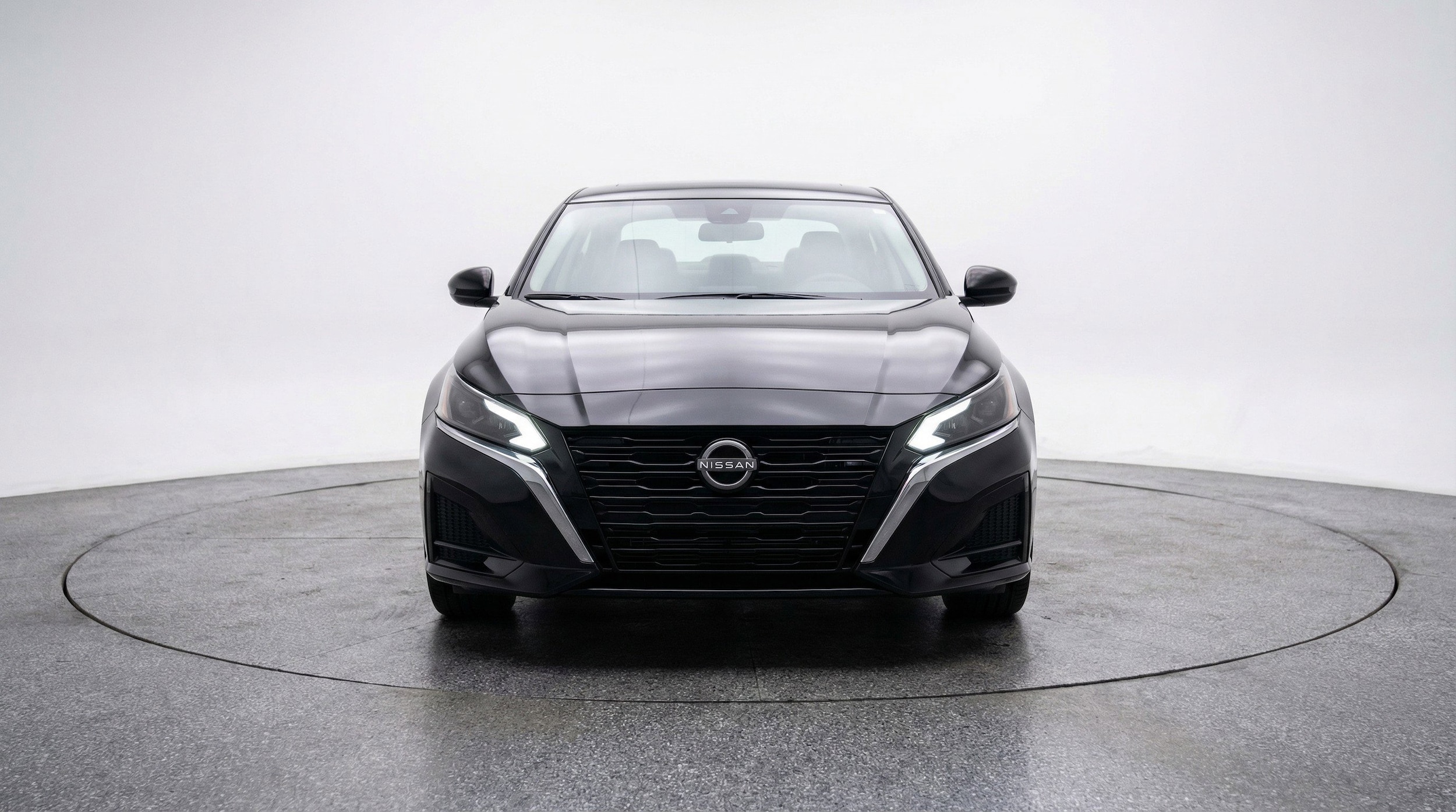 Thumbnail: 2025 Nissan Altima - 2