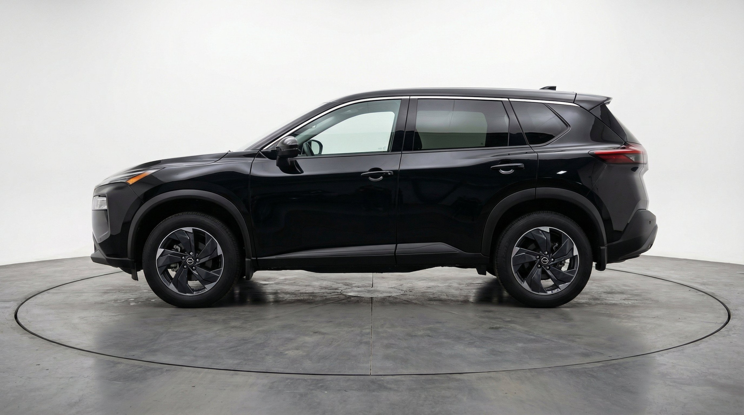 Thumbnail: 2025 Nissan Rogue - 5