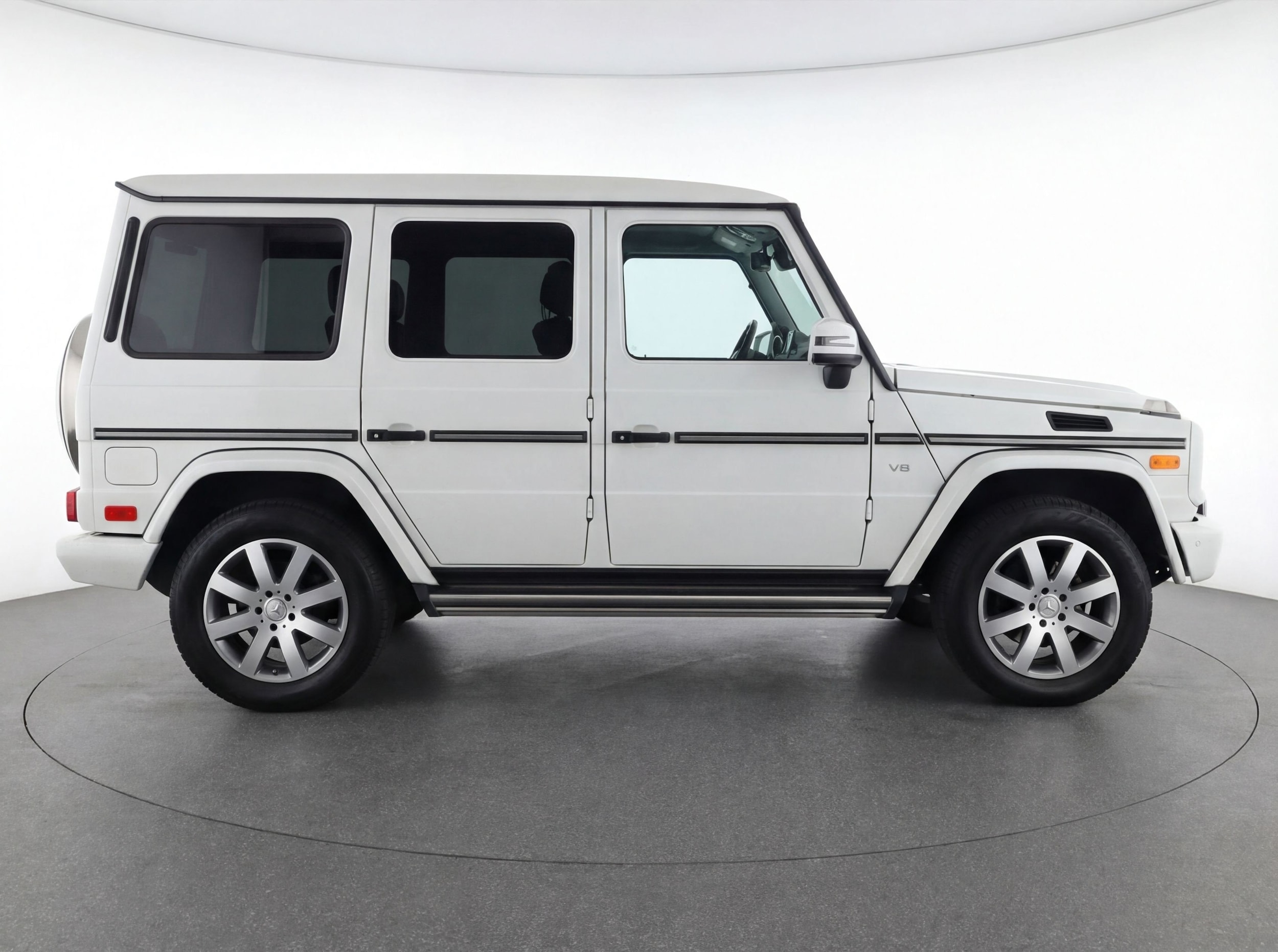 2024 Mercedes-Benz G-Class G550 - Photo 11