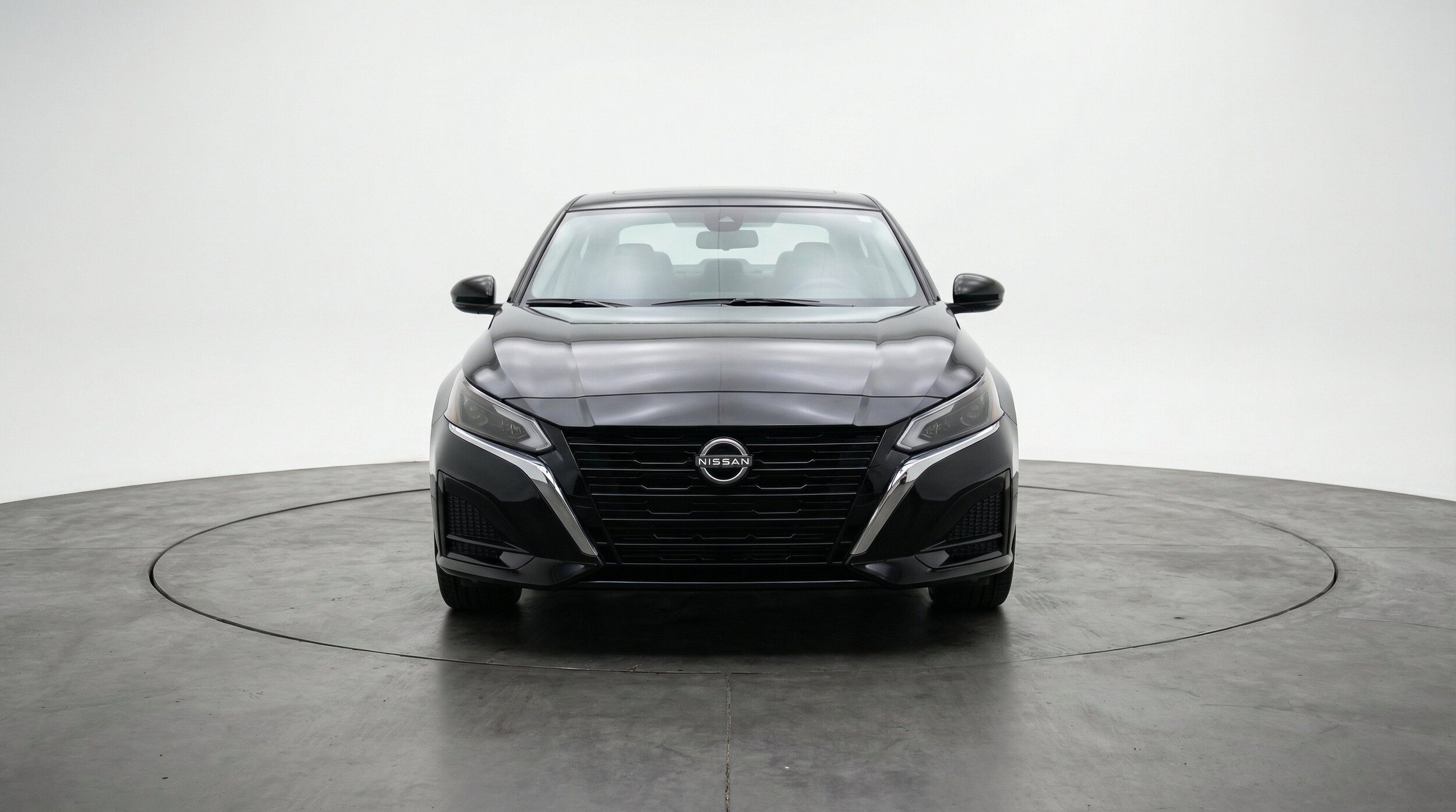 Thumbnail: 2025 Nissan Altima - 2