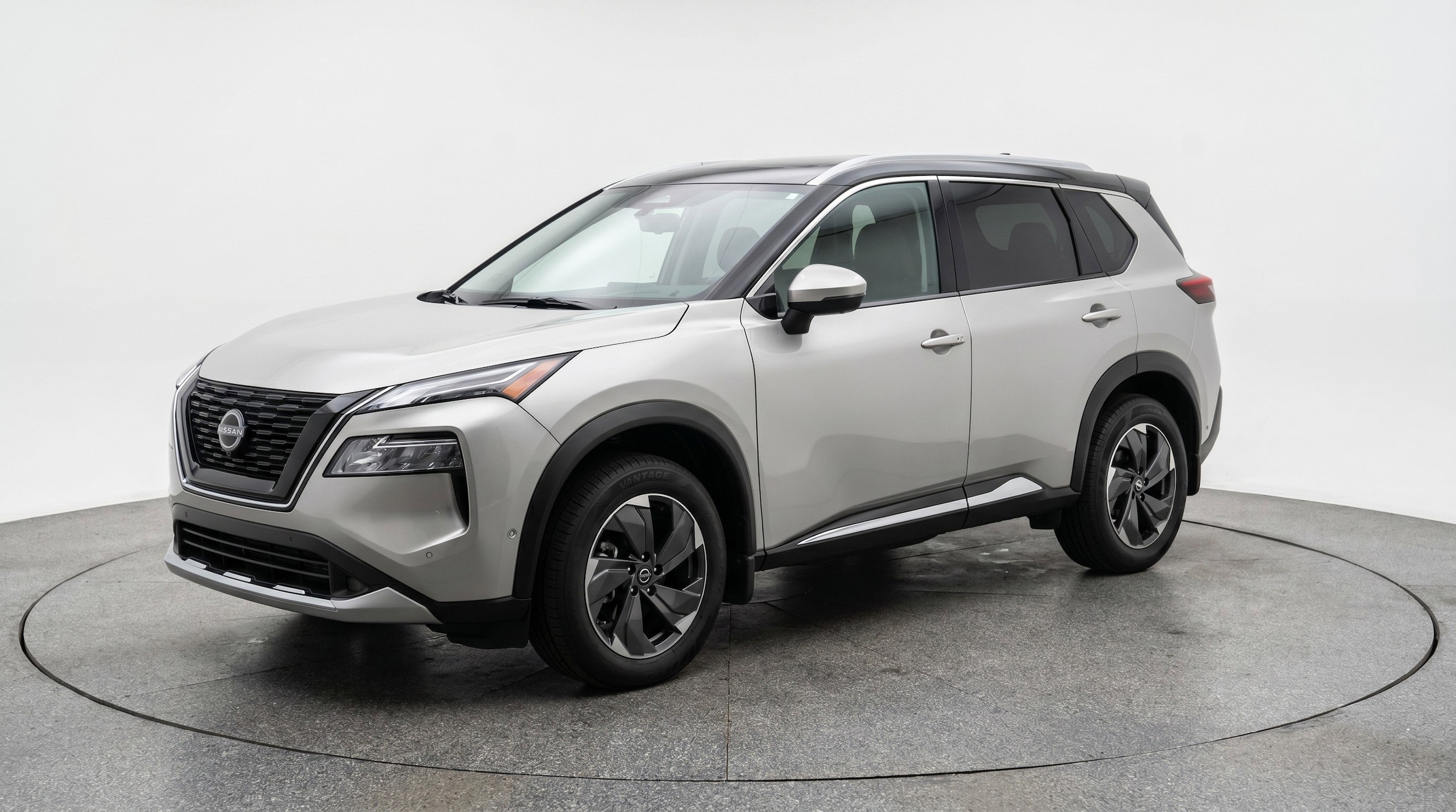 Thumbnail: 2025 Nissan Rogue - 3