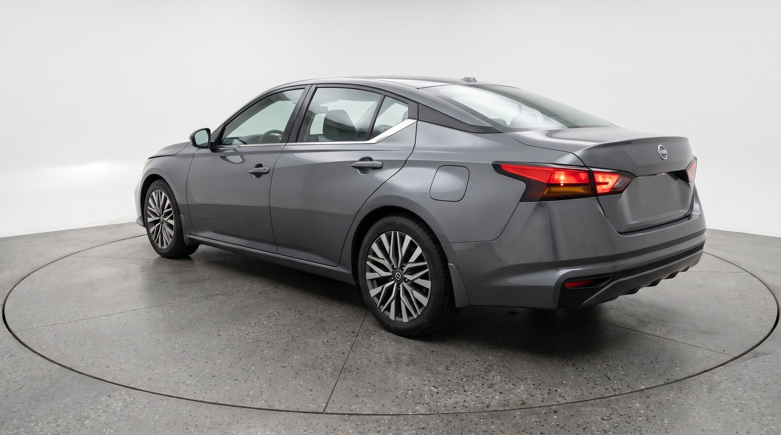 Thumbnail: 2025 Nissan Altima - 6