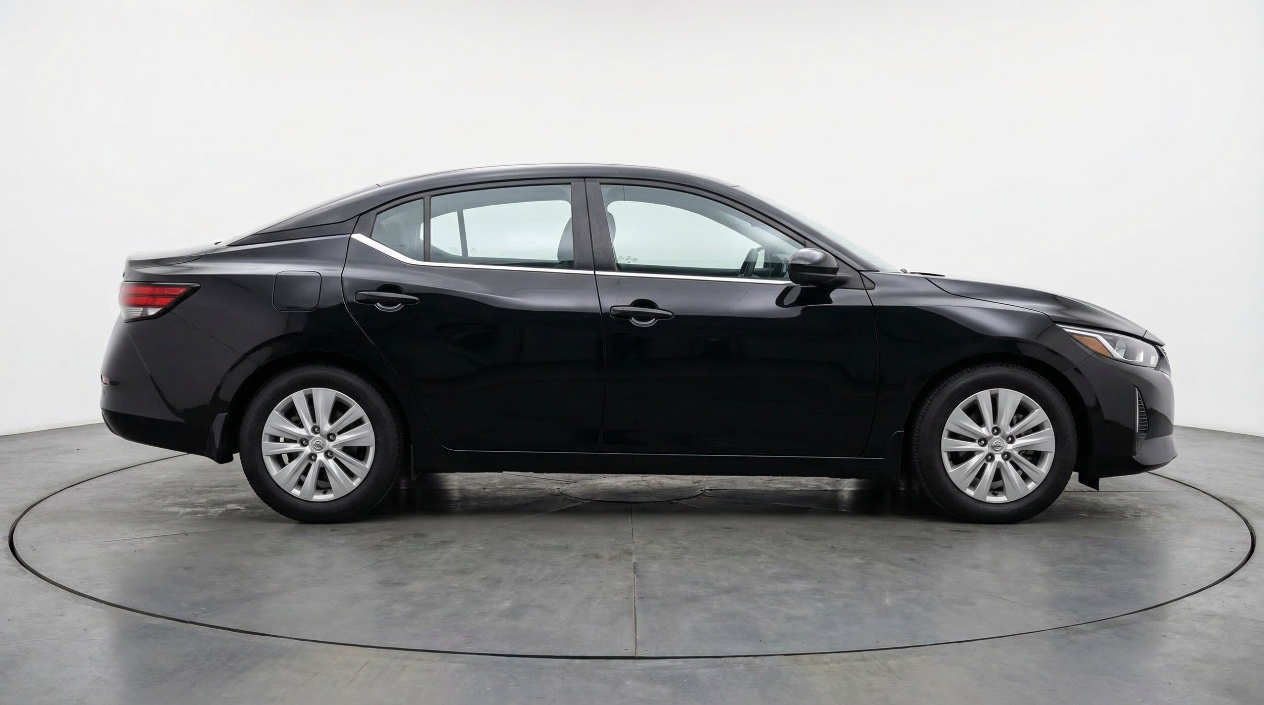 Thumbnail: 2025 Nissan Sentra - 11