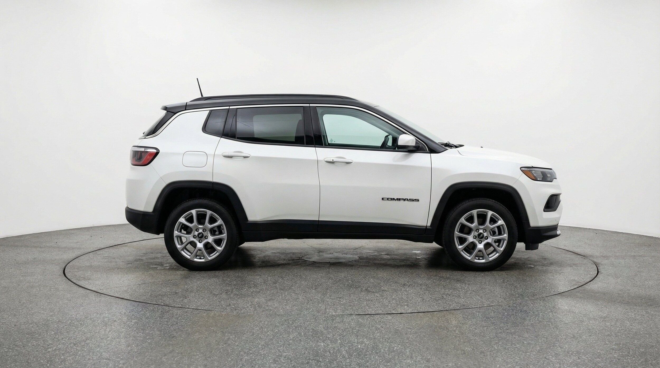 Thumbnail: 2025 Jeep Compass - 11