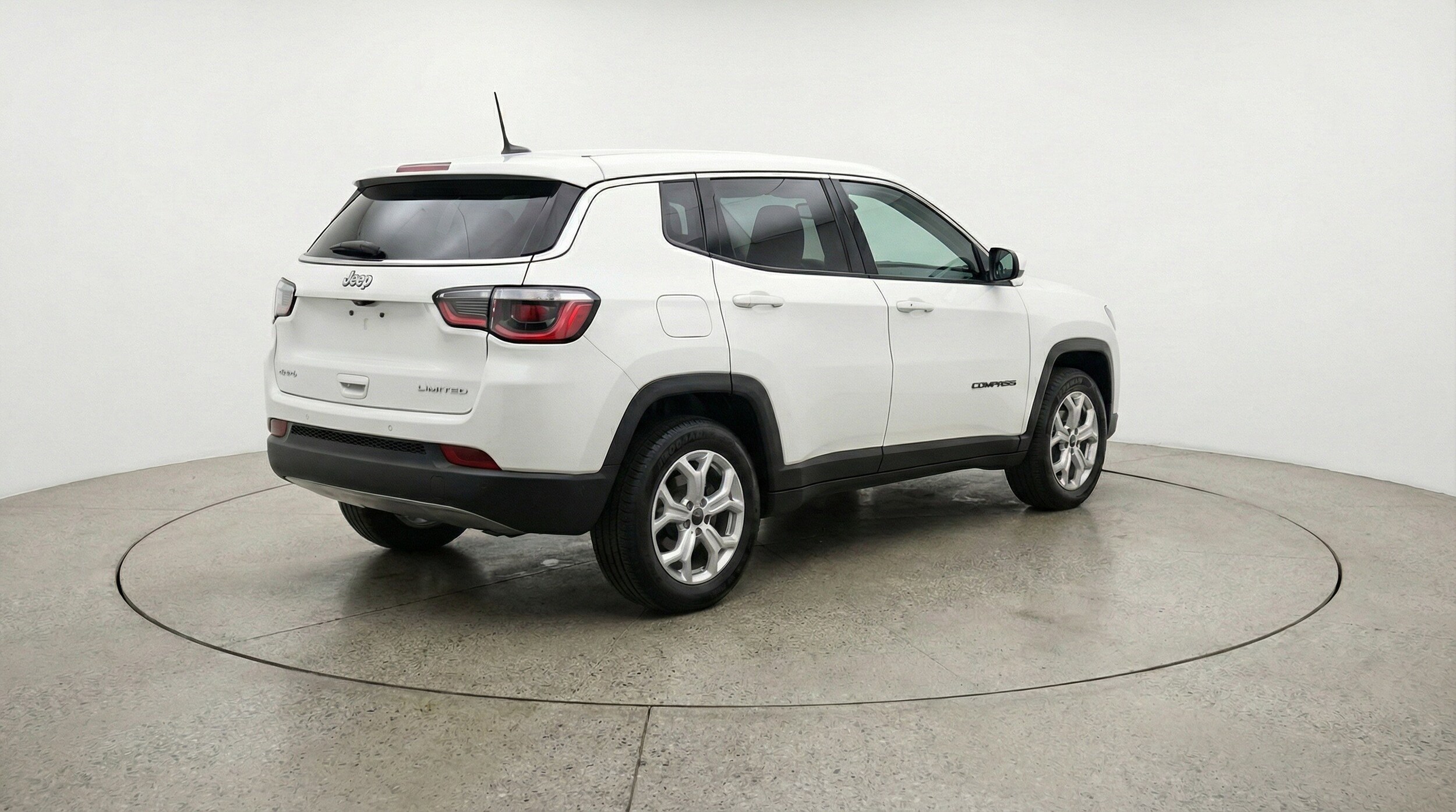 Thumbnail: 2025 Jeep Compass - 9