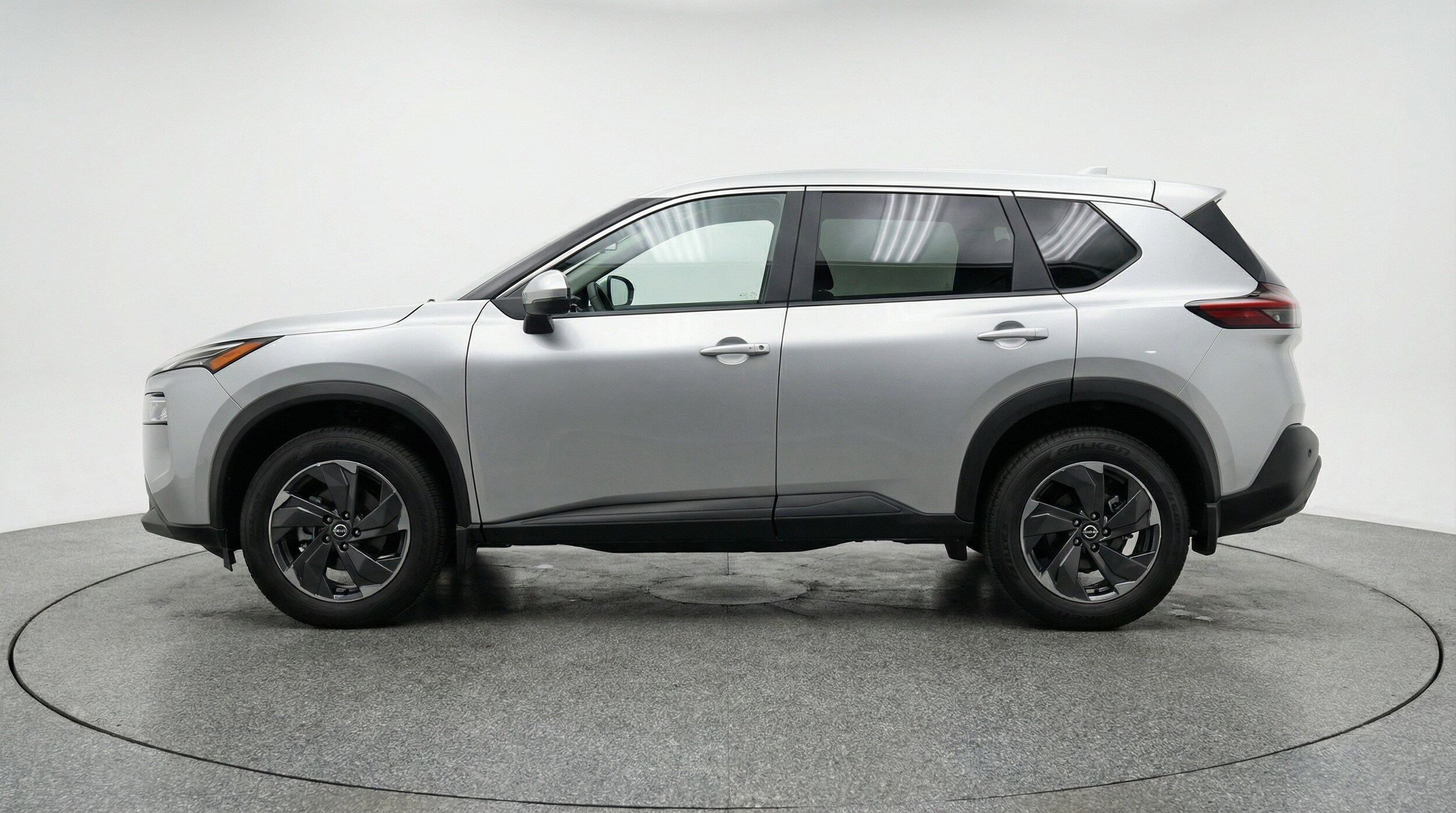 Thumbnail: 2025 Nissan Rogue - 5