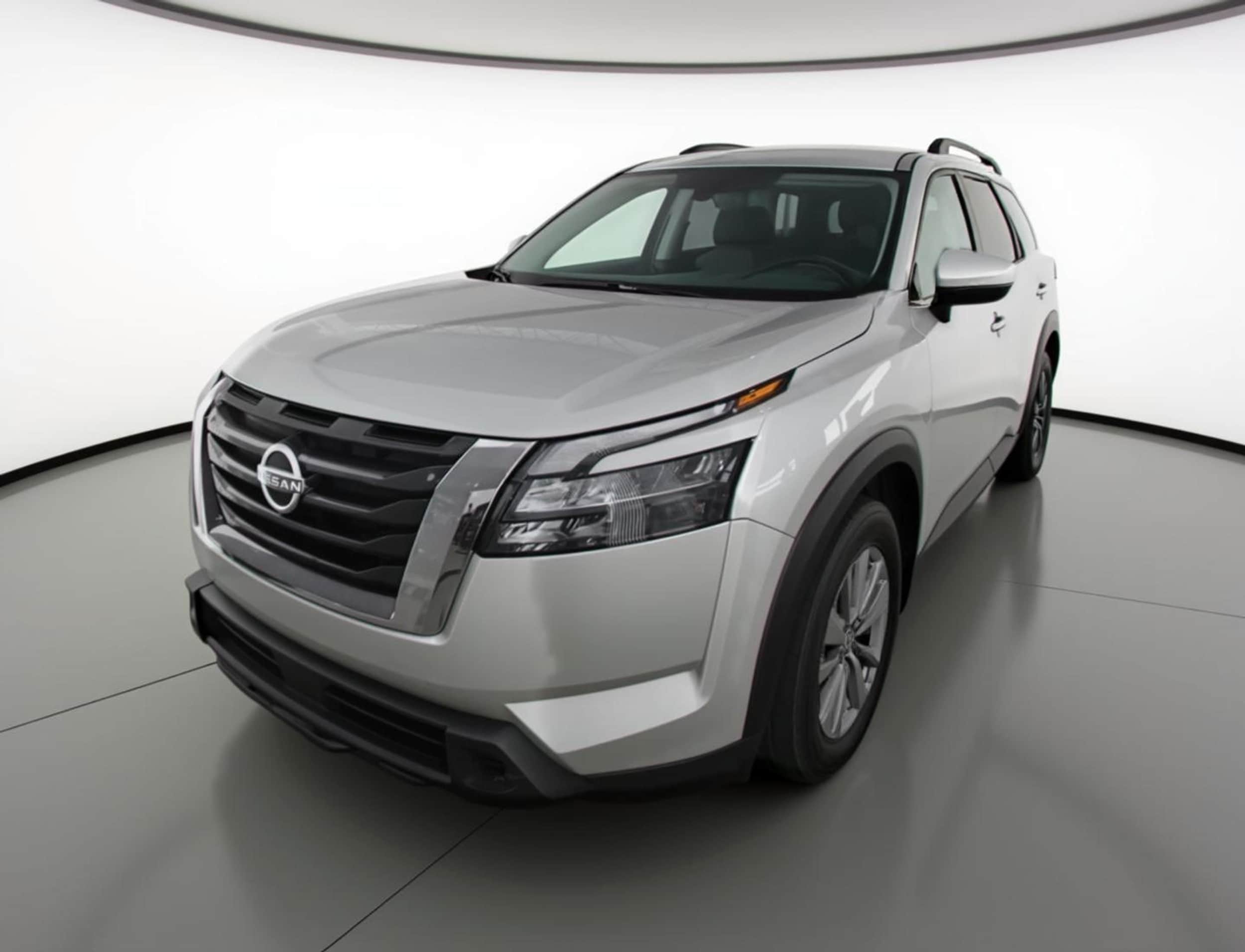 Thumbnail: 2025 Nissan Pathfinder - 3