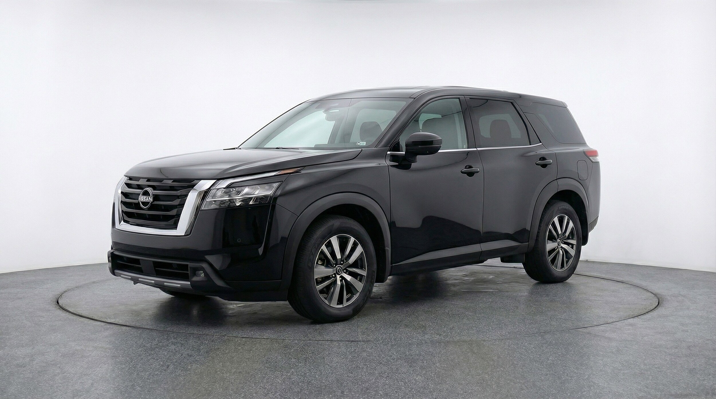 Thumbnail: 2025 Nissan Pathfinder - 3