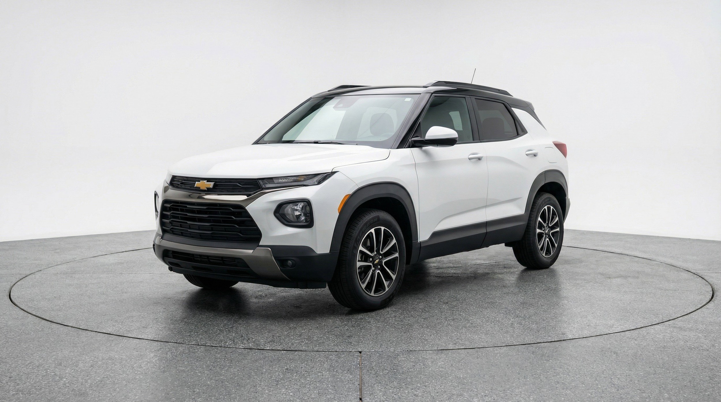 Thumbnail: 2025 Chevrolet TrailBlazer - 3