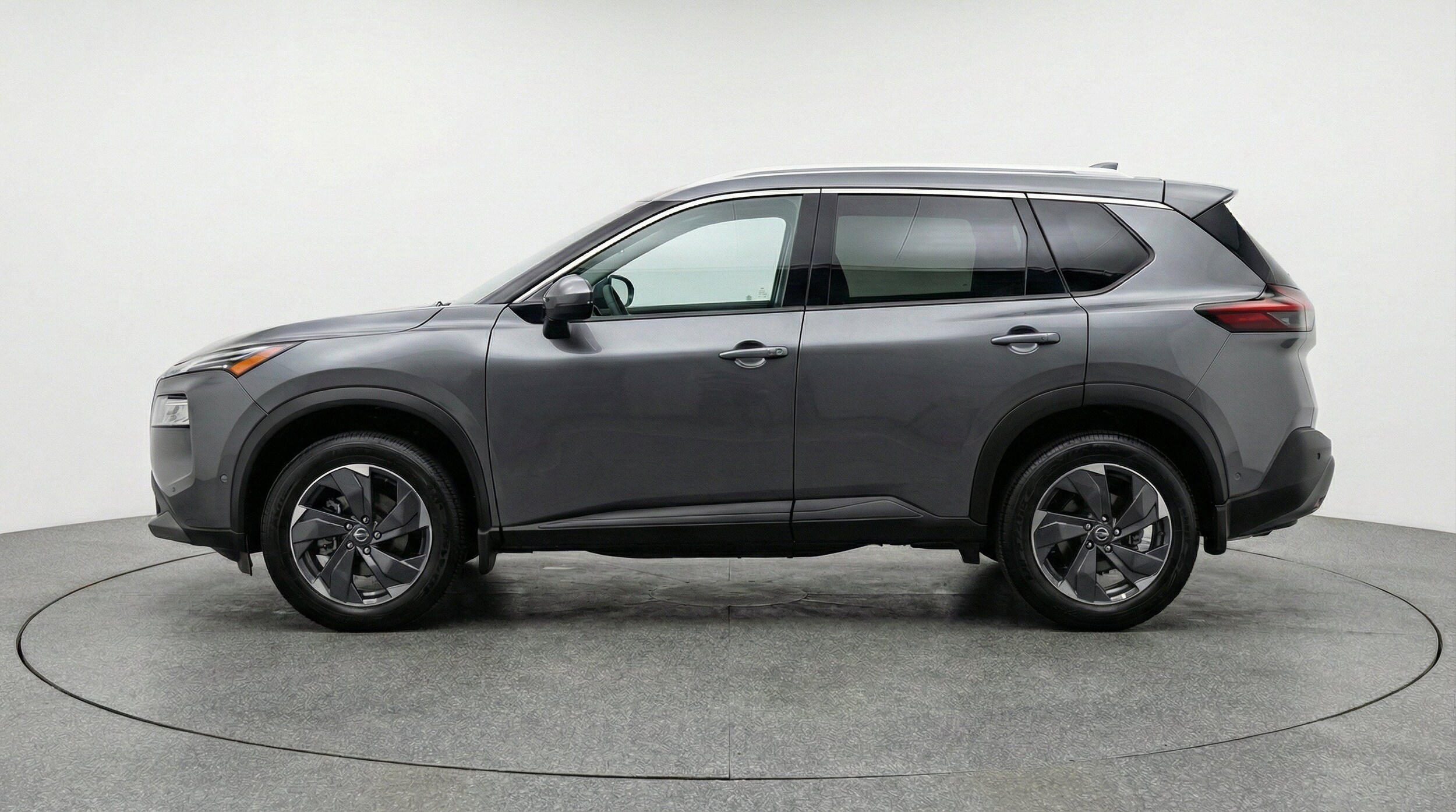 Thumbnail: 2025 Nissan Rogue - 5