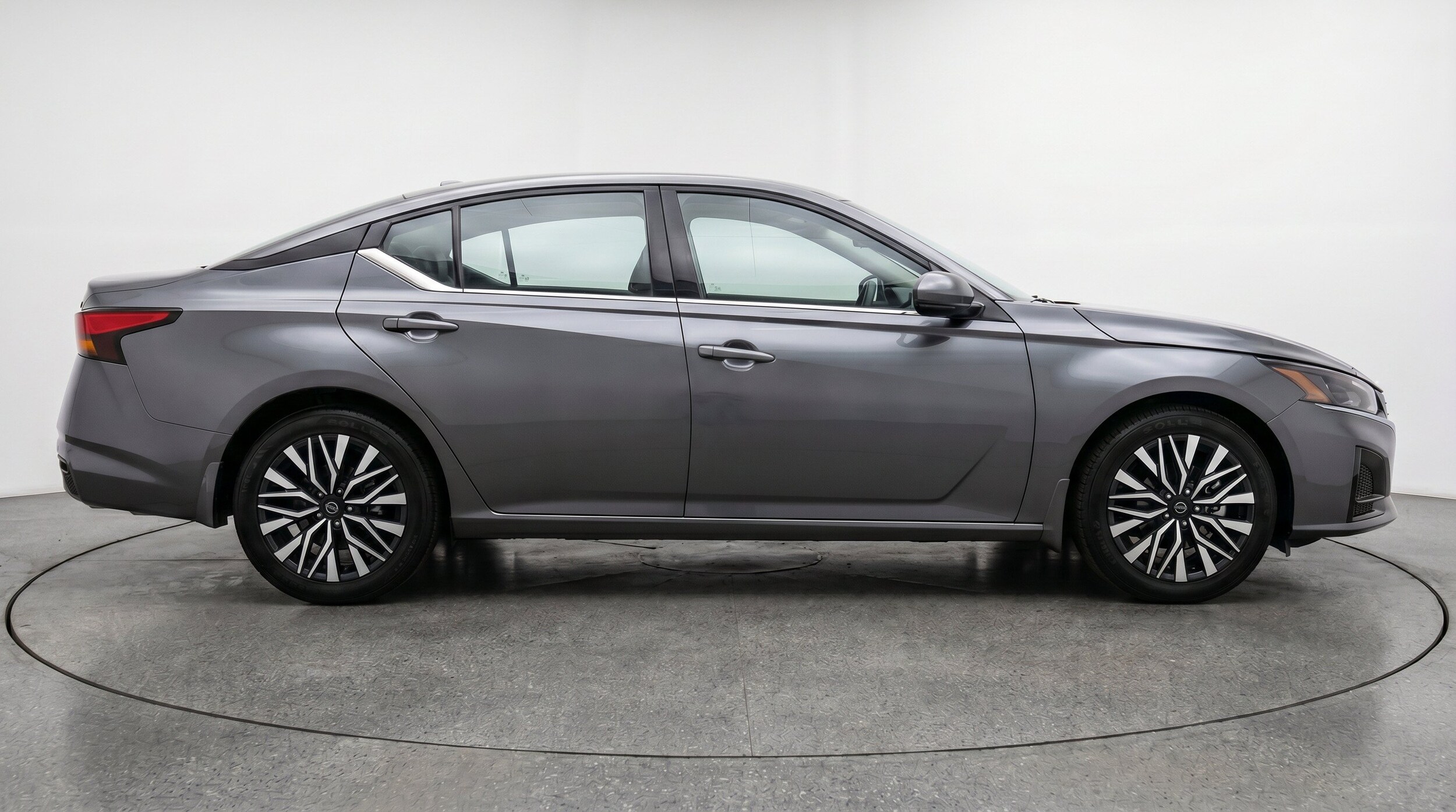 Thumbnail: 2025 Nissan Altima - 11