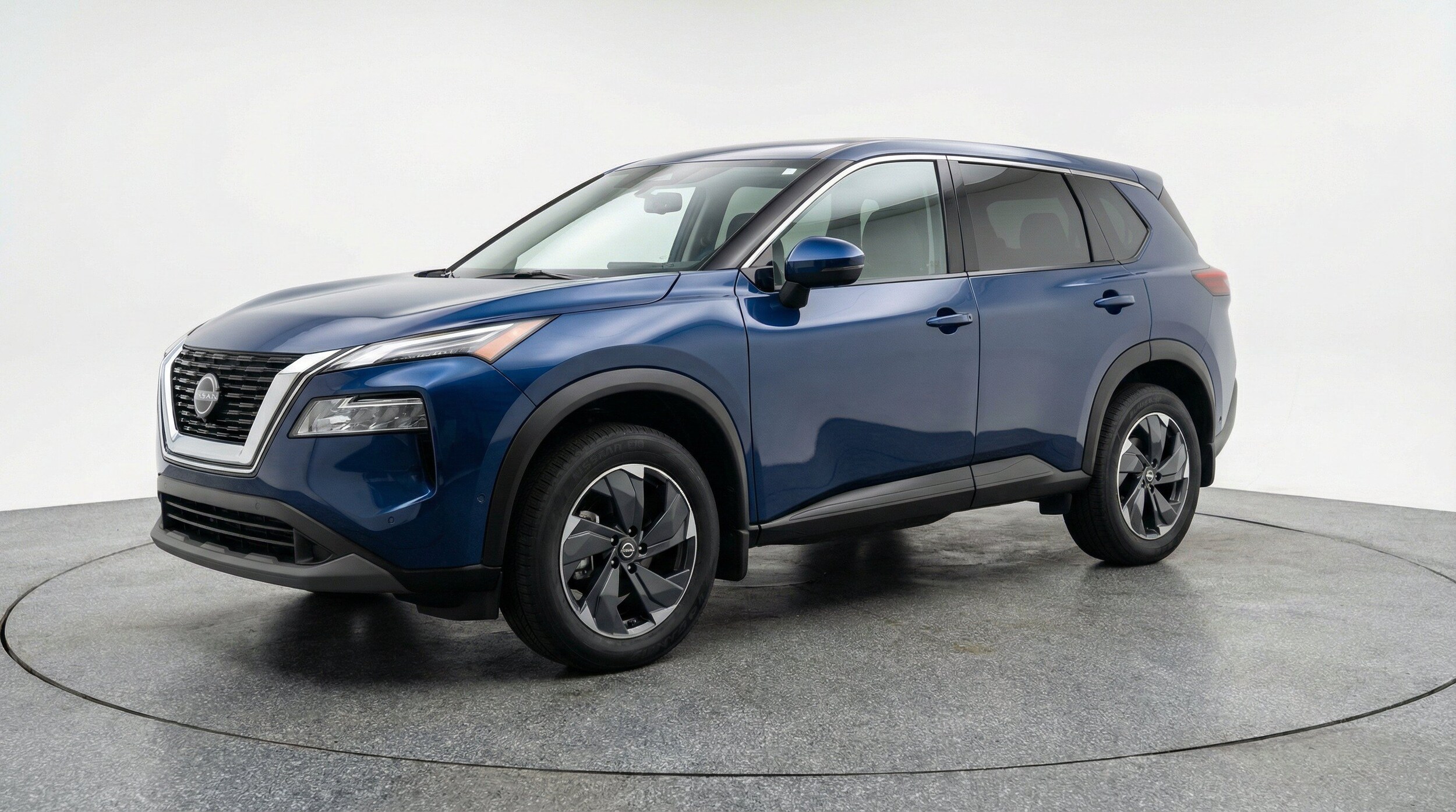 Thumbnail: 2025 Nissan Rogue - 3