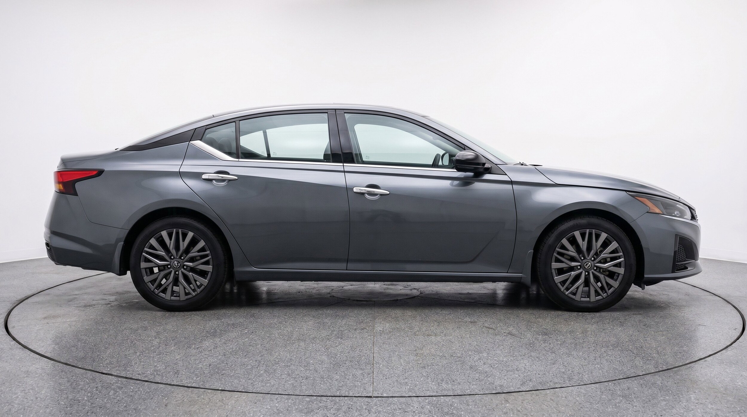 Thumbnail: 2025 Nissan Altima - 11