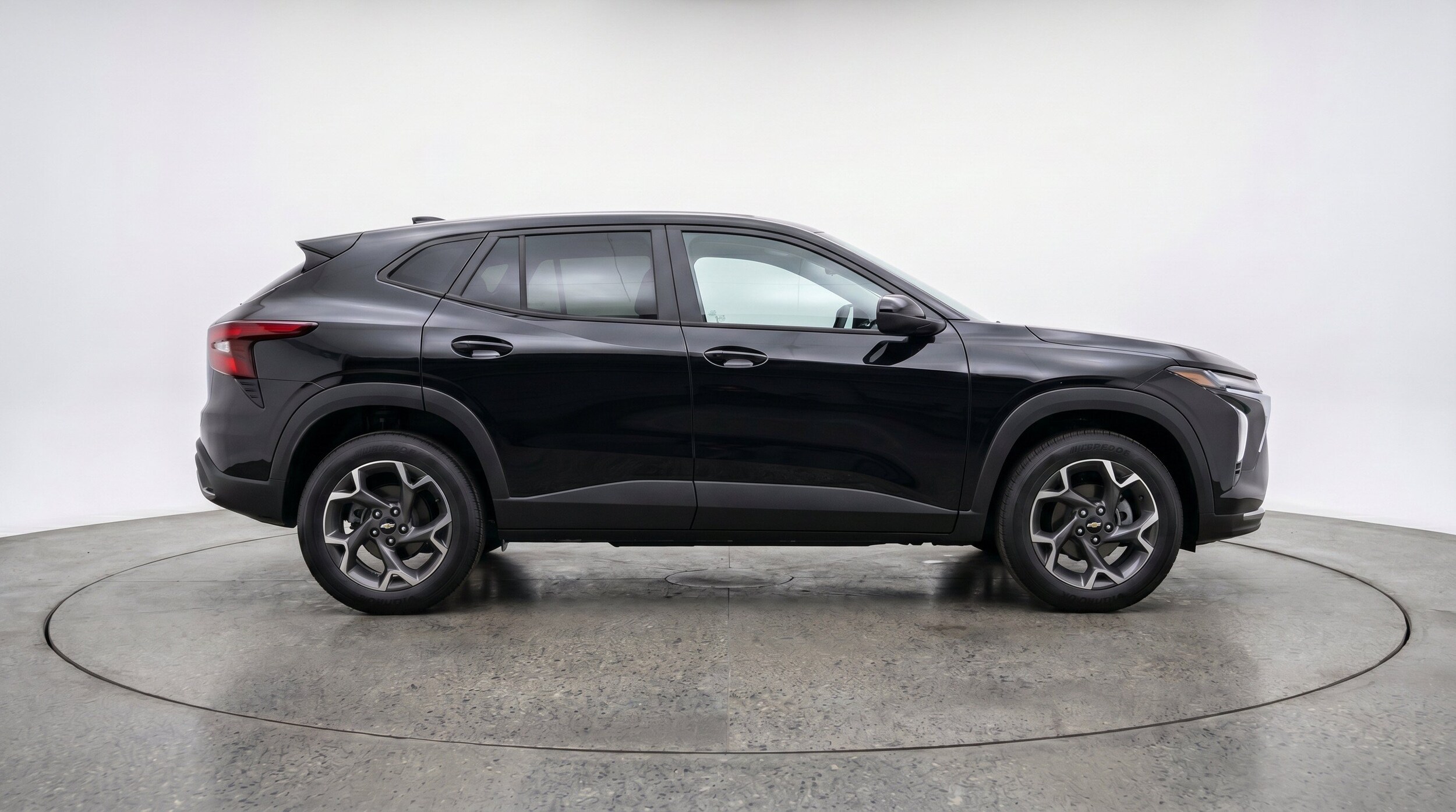 Thumbnail: 2025 Chevrolet Trax - 11