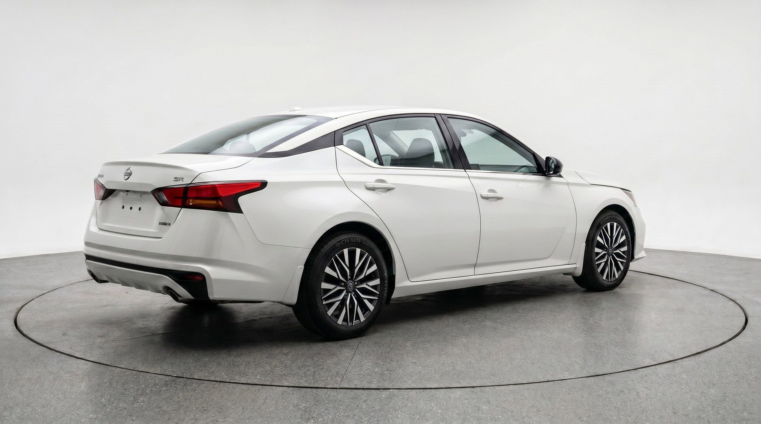 Thumbnail: 2025 Nissan Altima - 9