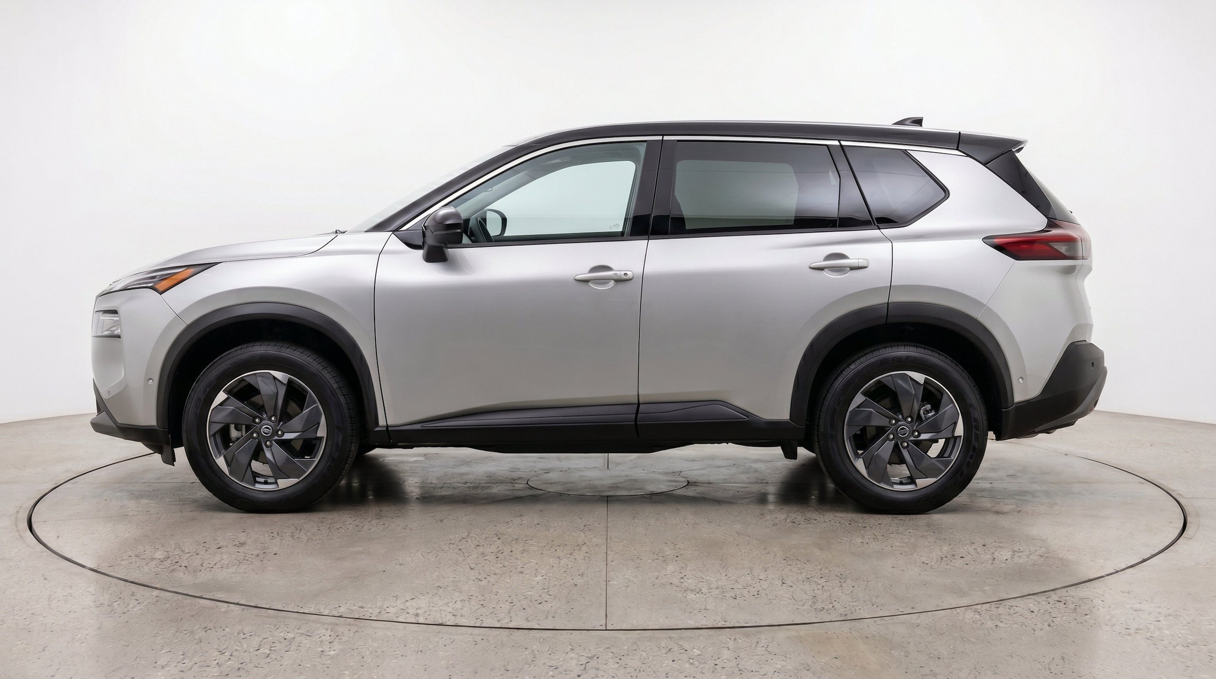 Thumbnail: 2025 Nissan Rogue - 5