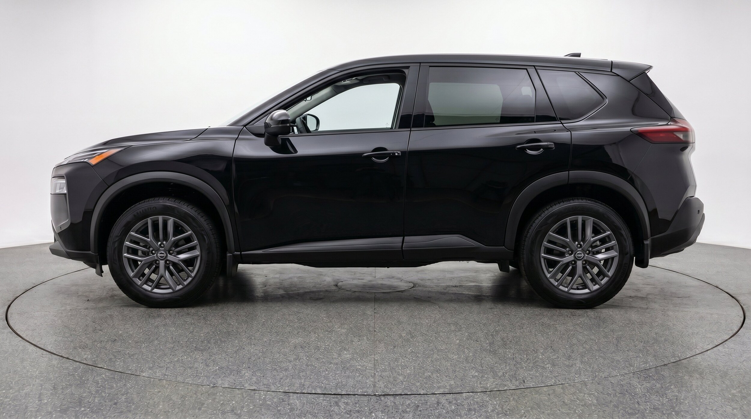 Thumbnail: 2026 Nissan Rogue - 5