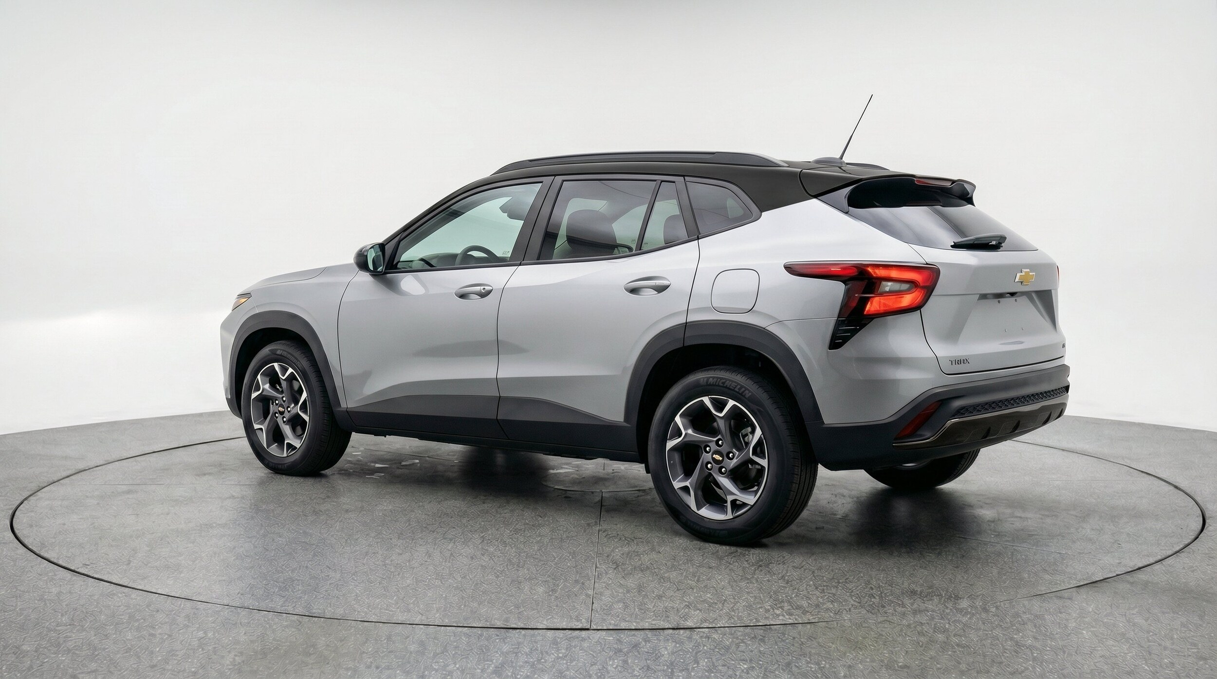 Thumbnail: 2025 Chevrolet Trax - 6