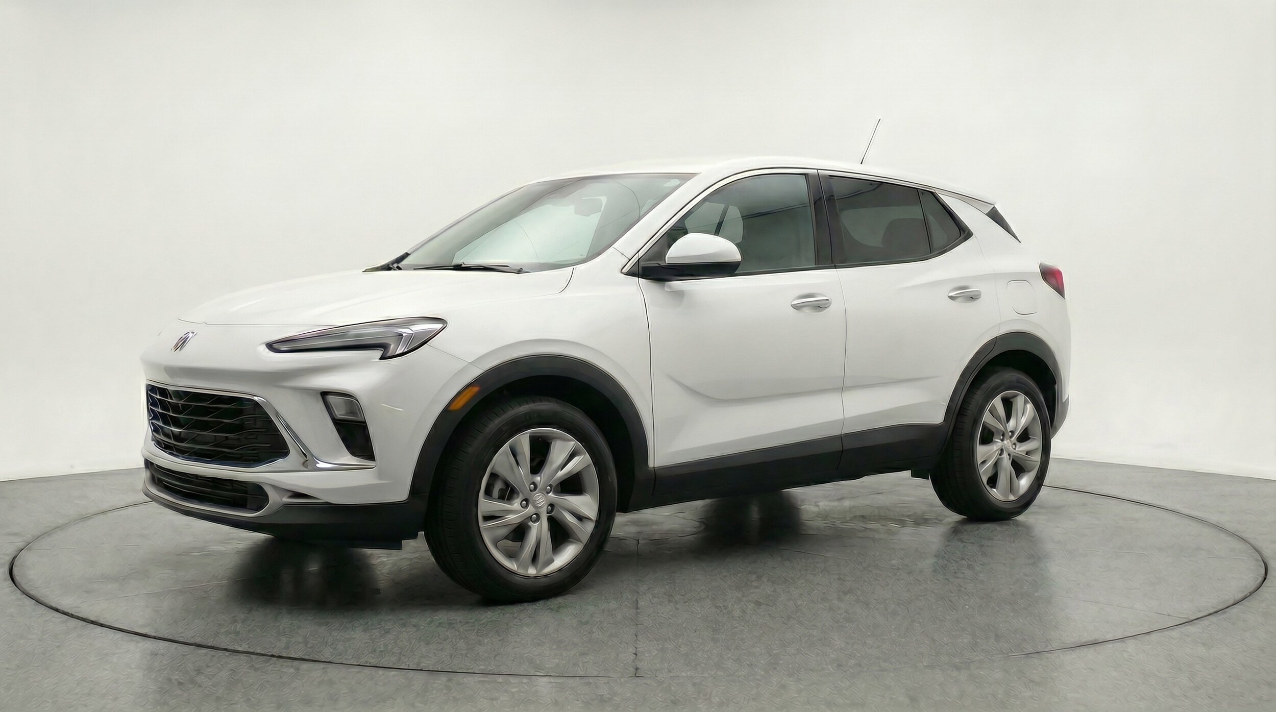 Thumbnail: 2025 Buick Encore GX - 3