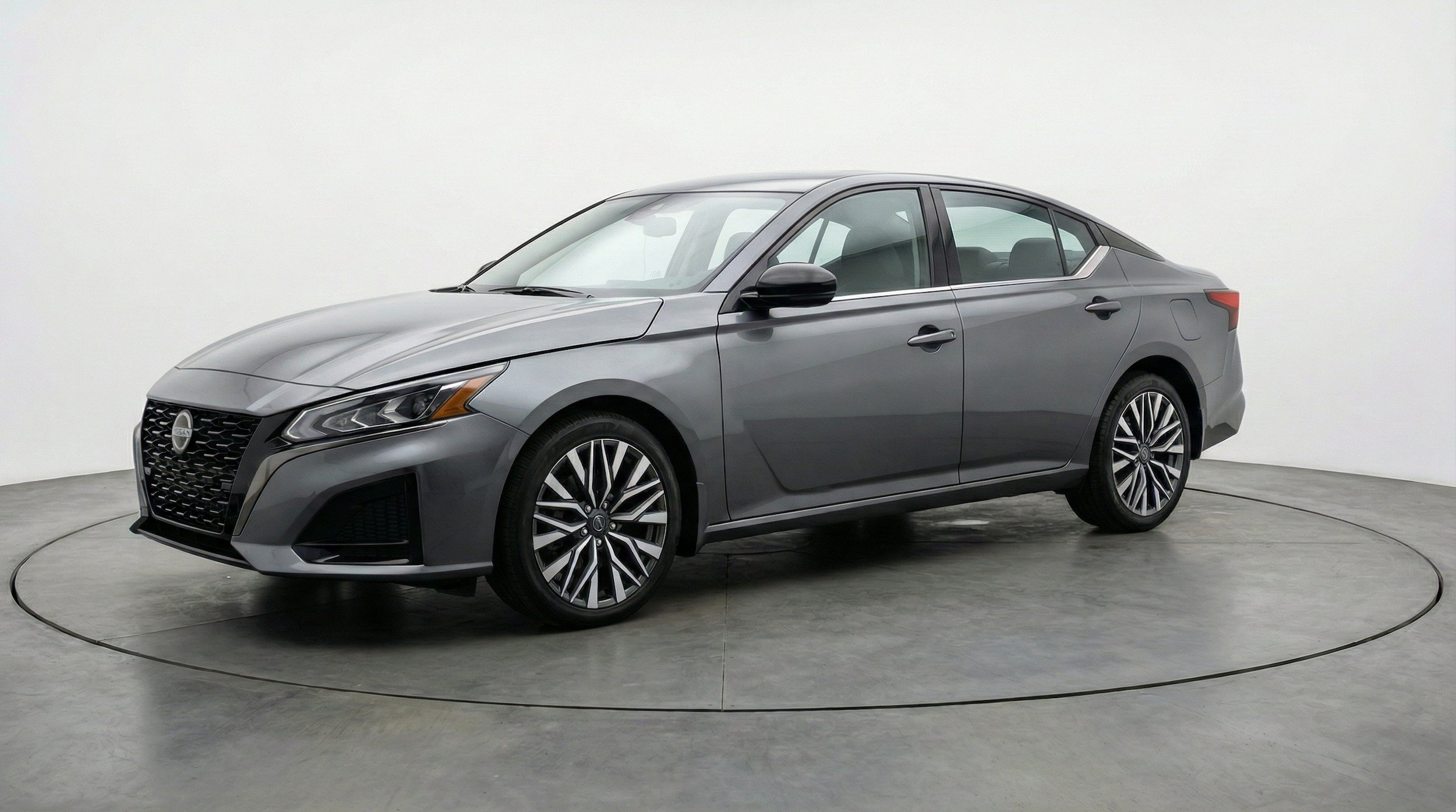 Thumbnail: 2025 Nissan Altima - 3