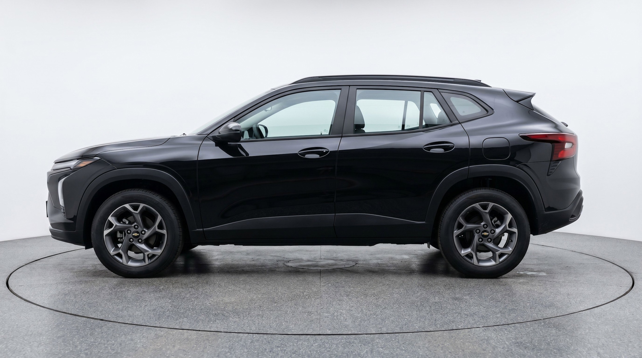 Thumbnail: 2025 Chevrolet Trax - 5