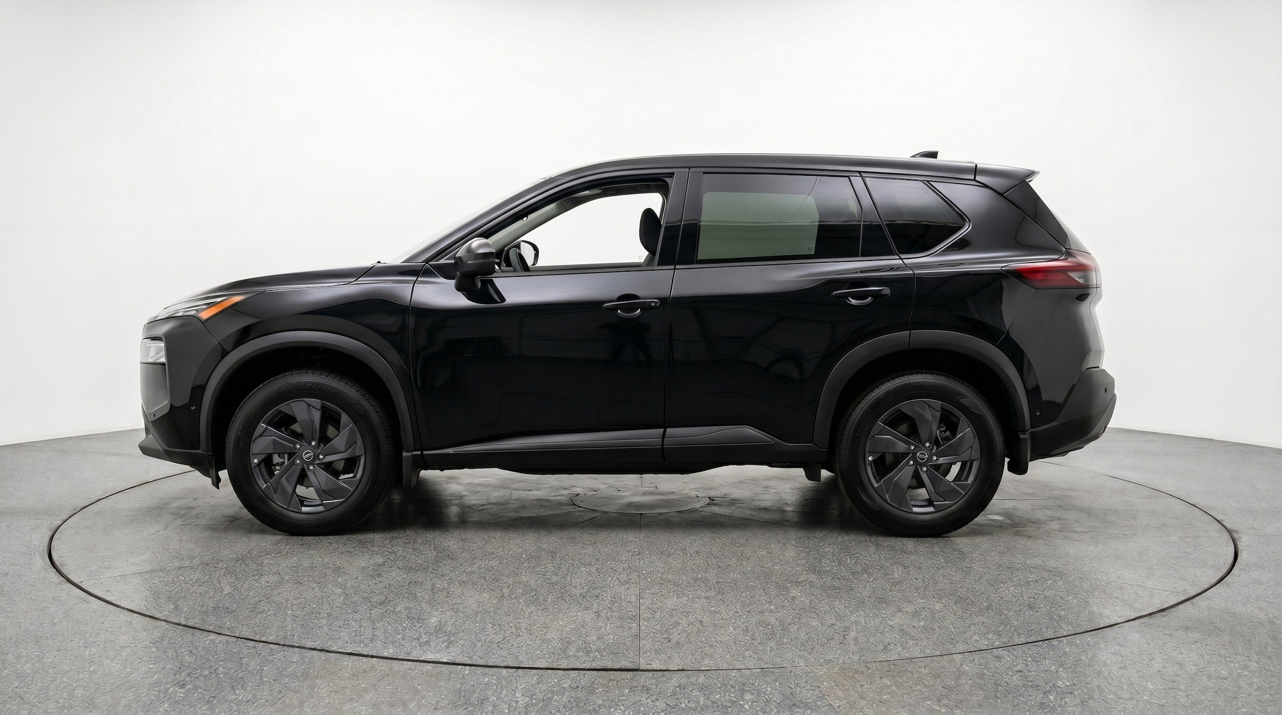Thumbnail: 2026 Nissan Rogue - 5