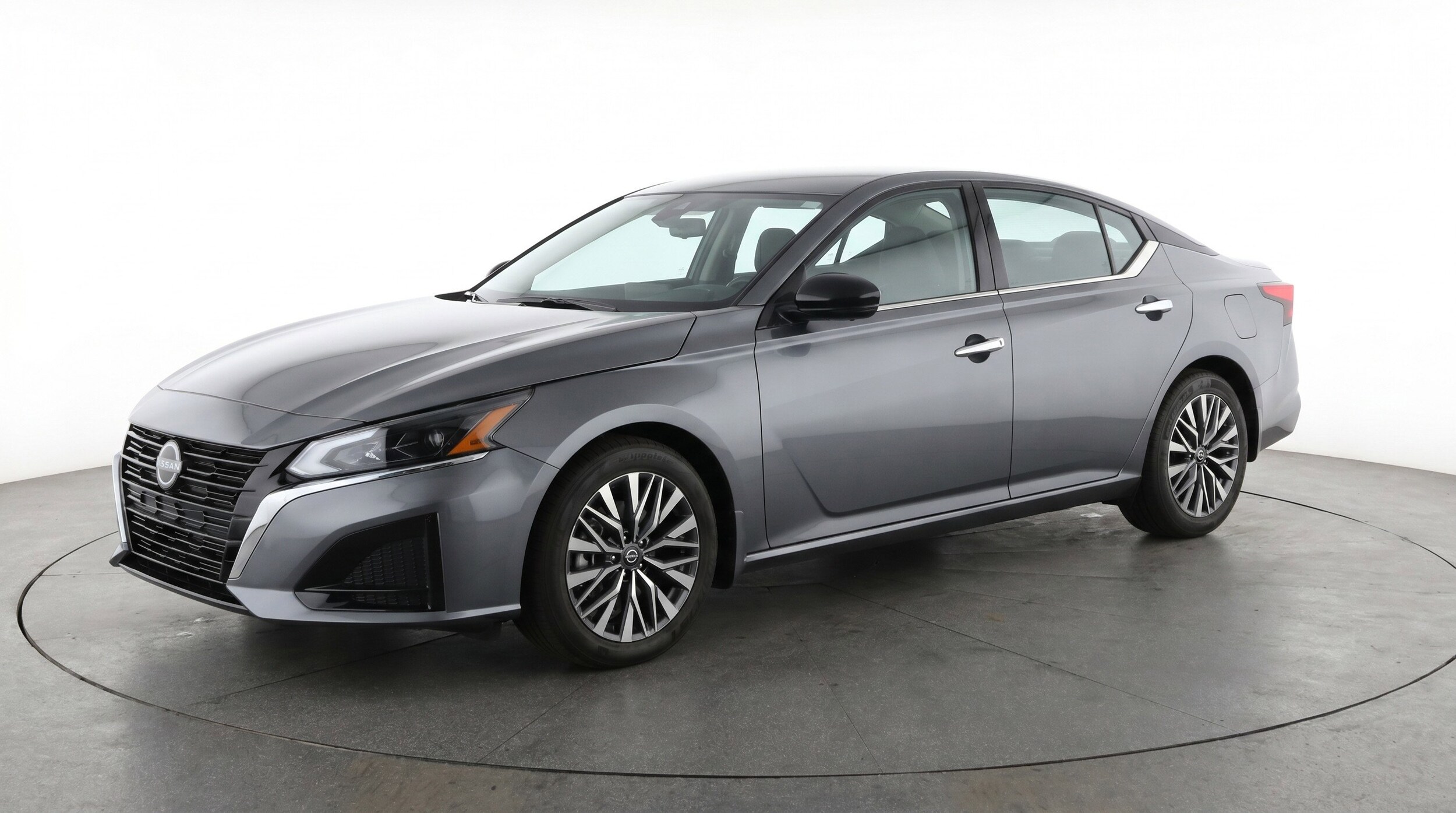 Thumbnail: 2025 Nissan Altima - 3