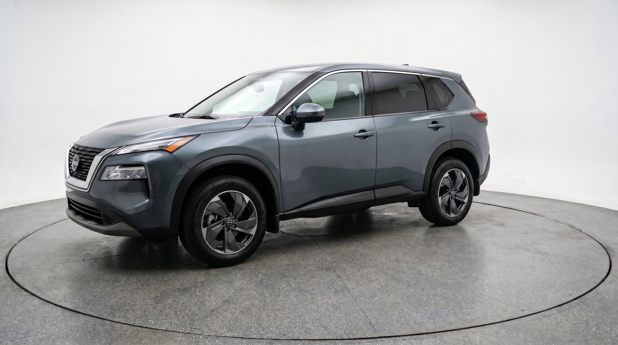 Thumbnail: 2025 Nissan Rogue - 3