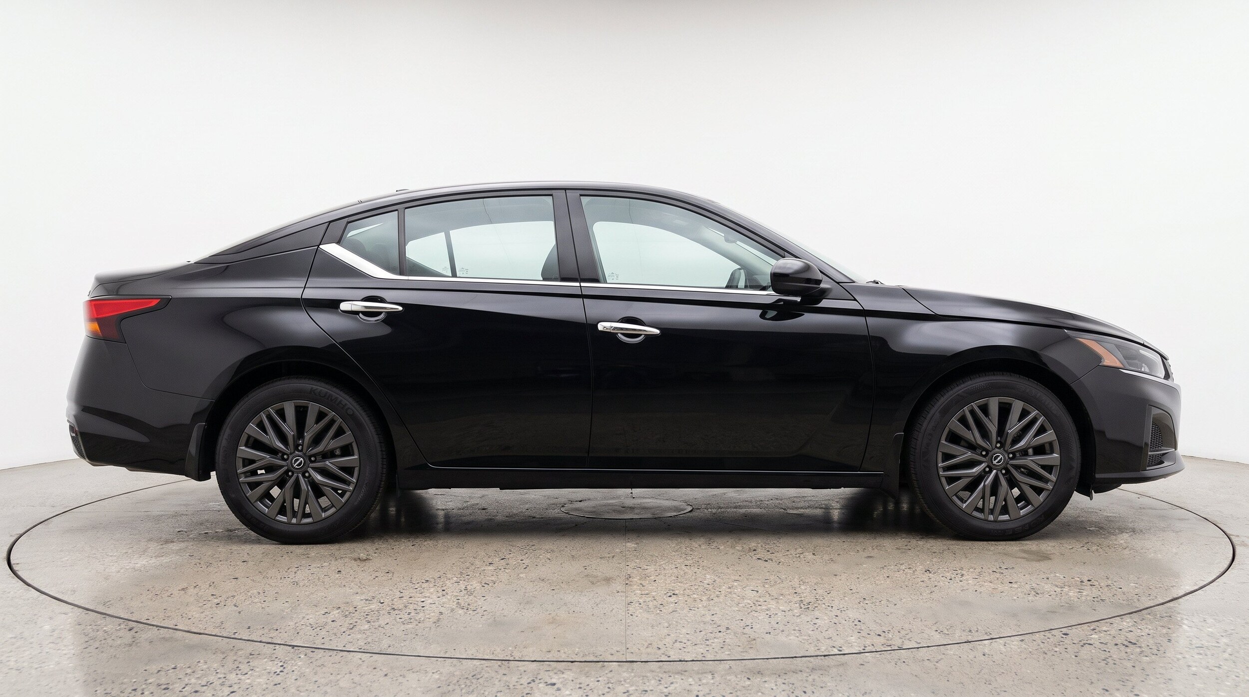Thumbnail: 2025 Nissan Altima - 11