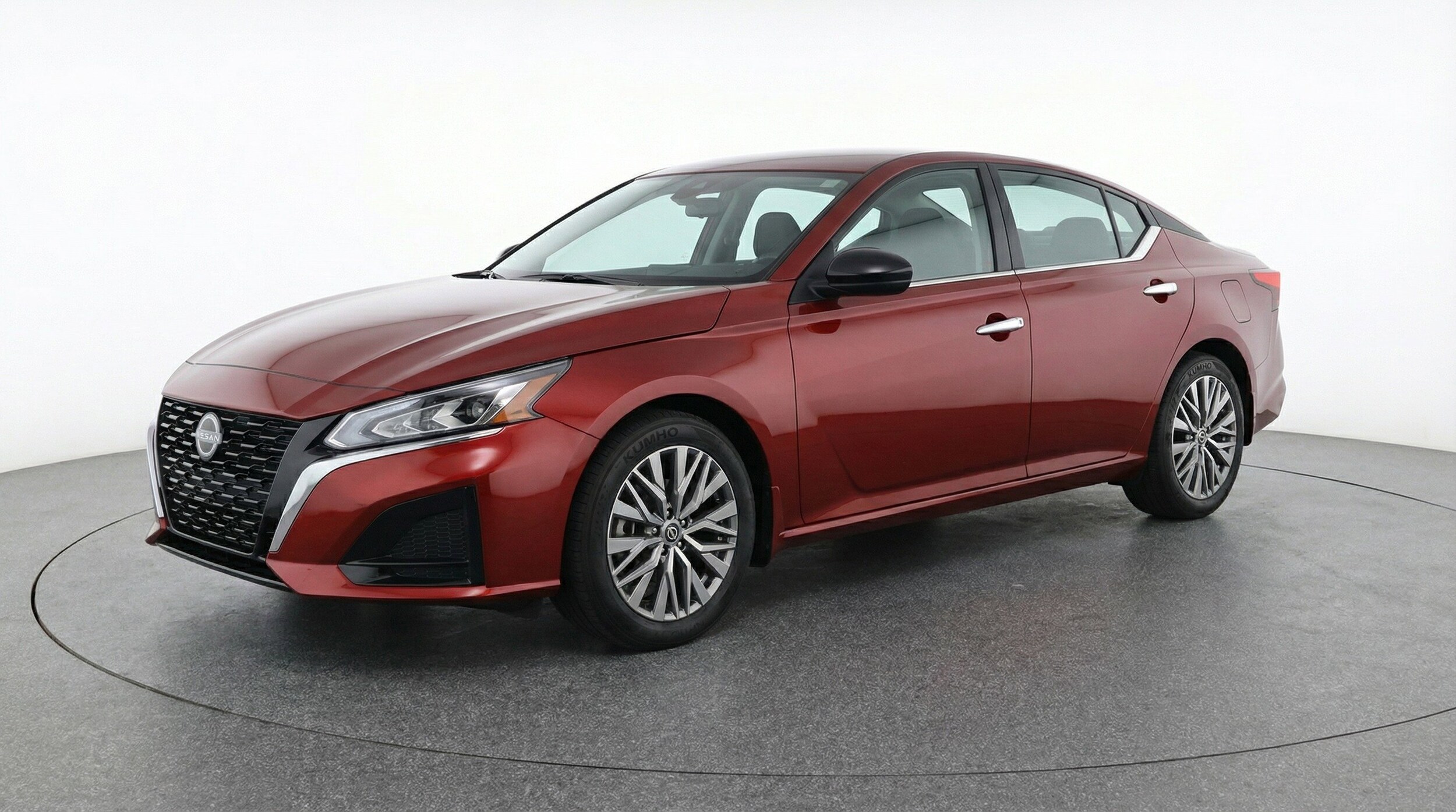 Thumbnail: 2025 Nissan Altima - 3