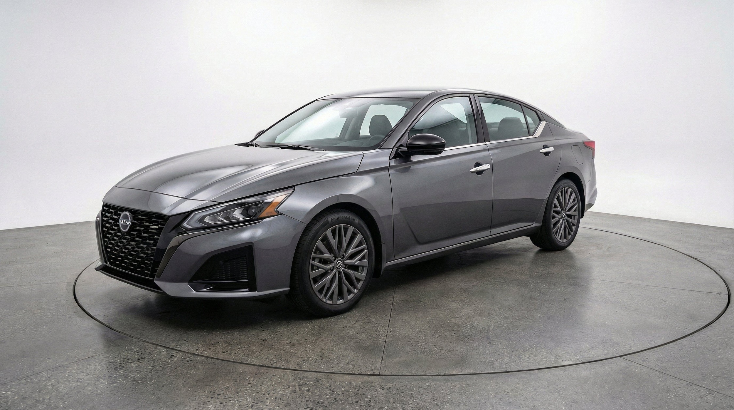 Thumbnail: 2025 Nissan Altima - 3