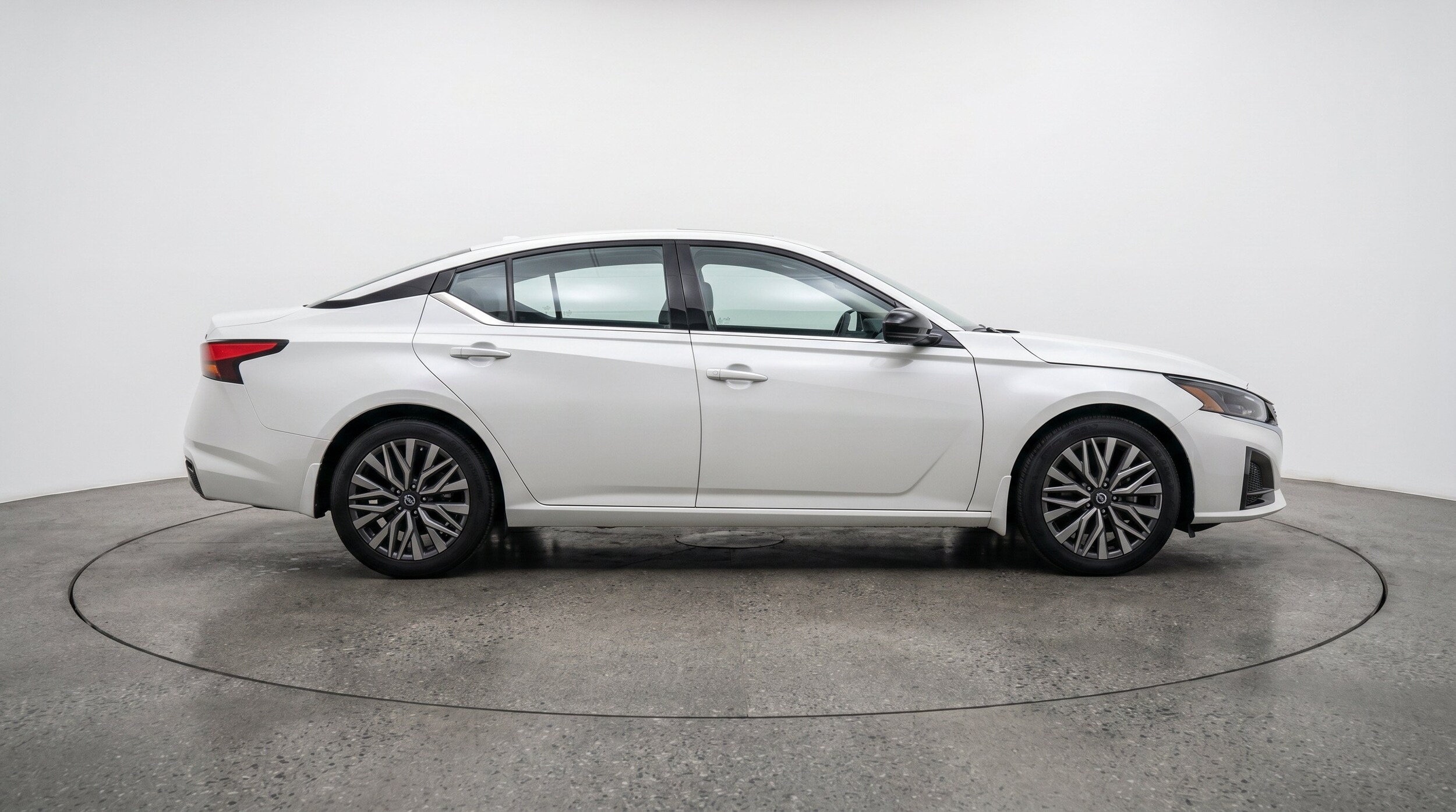 Thumbnail: 2025 Nissan Altima - 11