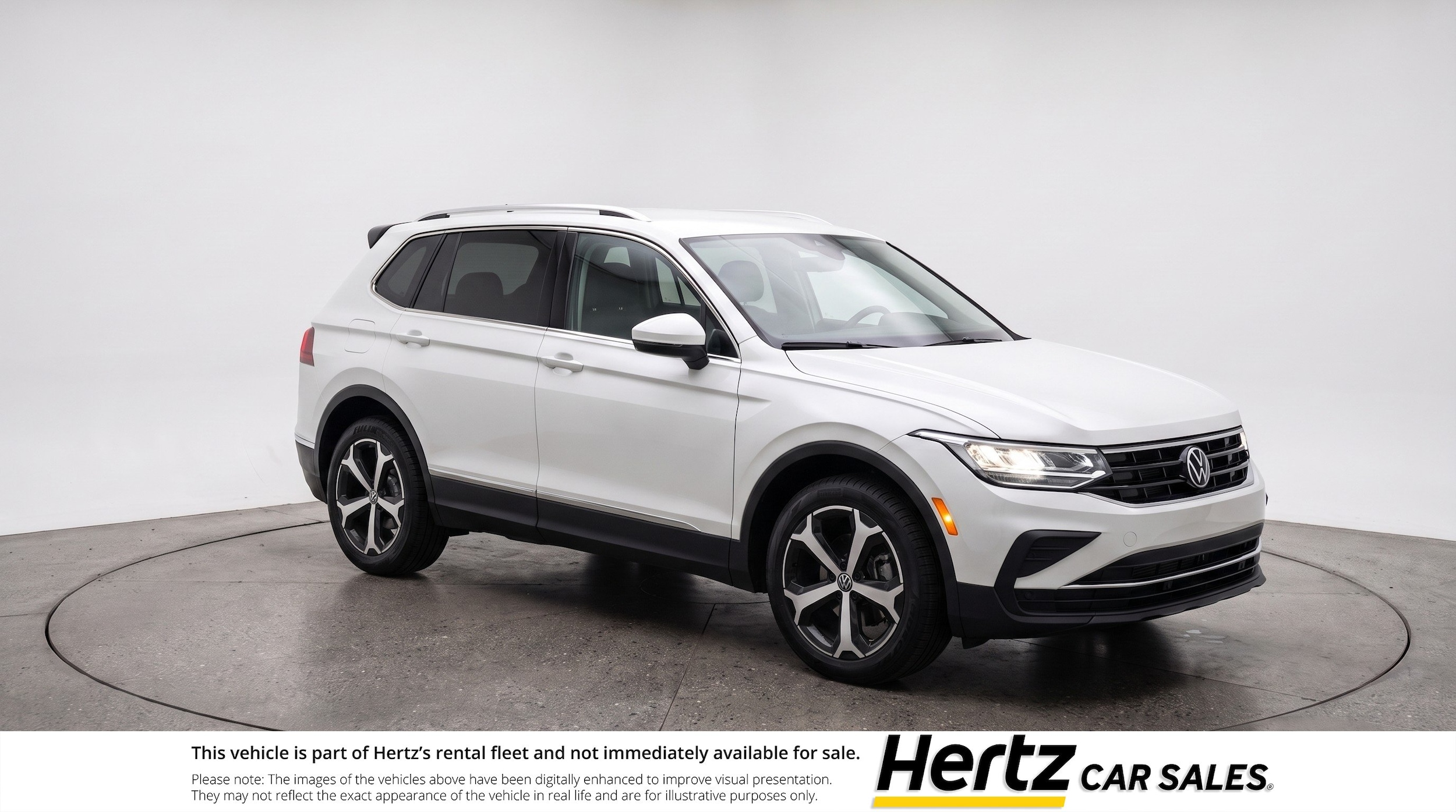 Thumbnail: 2026 Volkswagen Tiguan - 1
