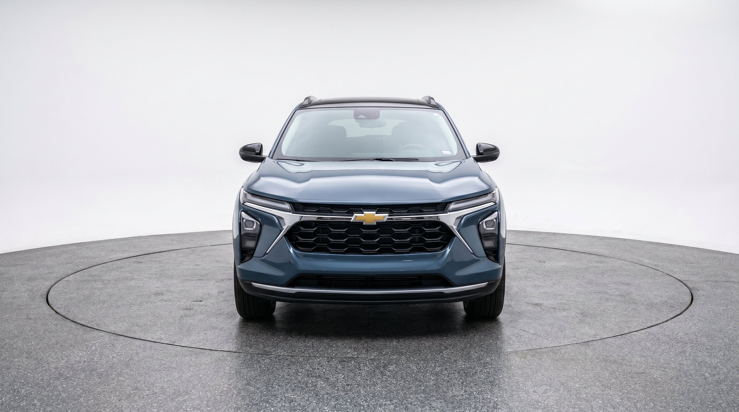 Thumbnail: 2025 Chevrolet Trax - 2