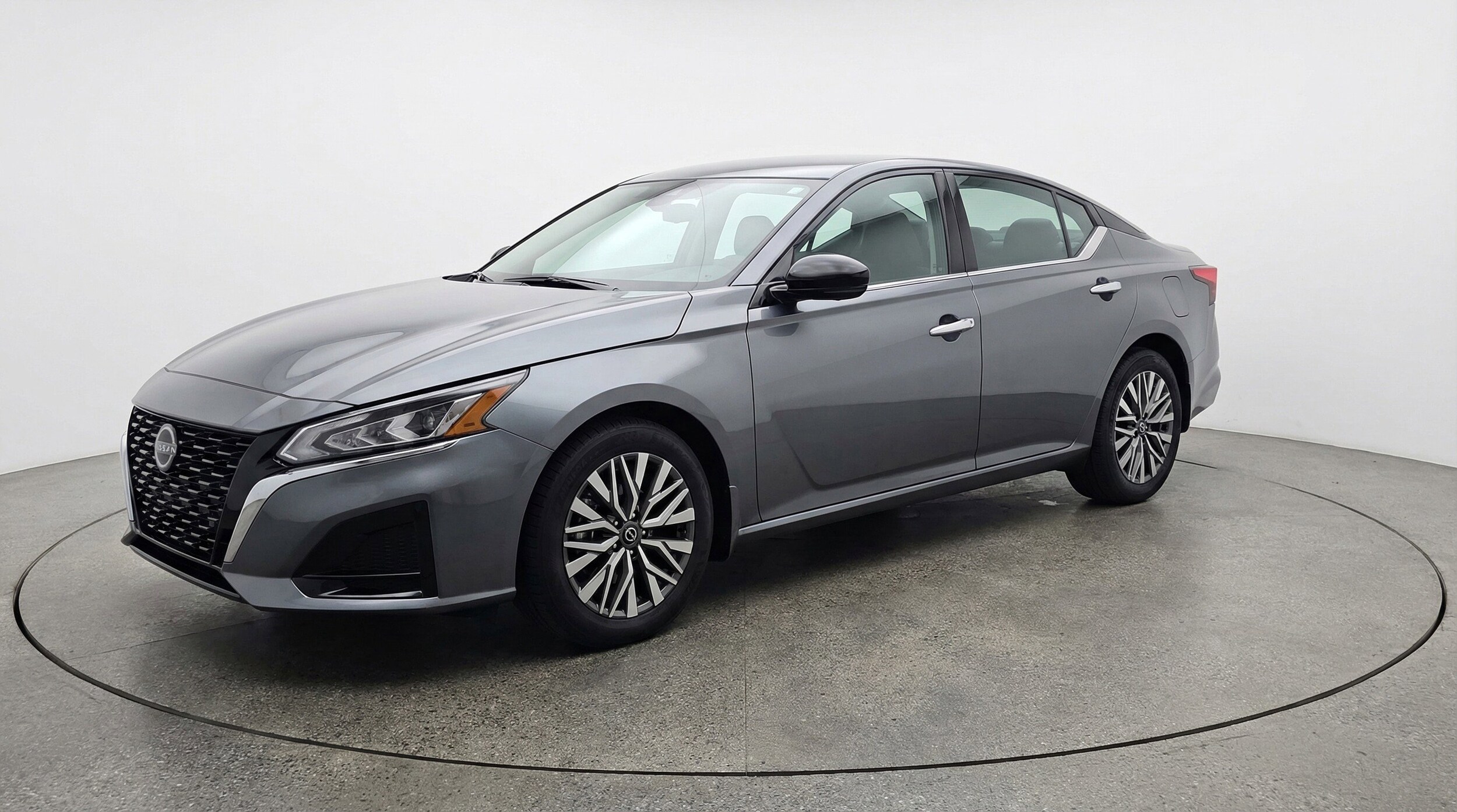 Thumbnail: 2025 Nissan Altima - 3
