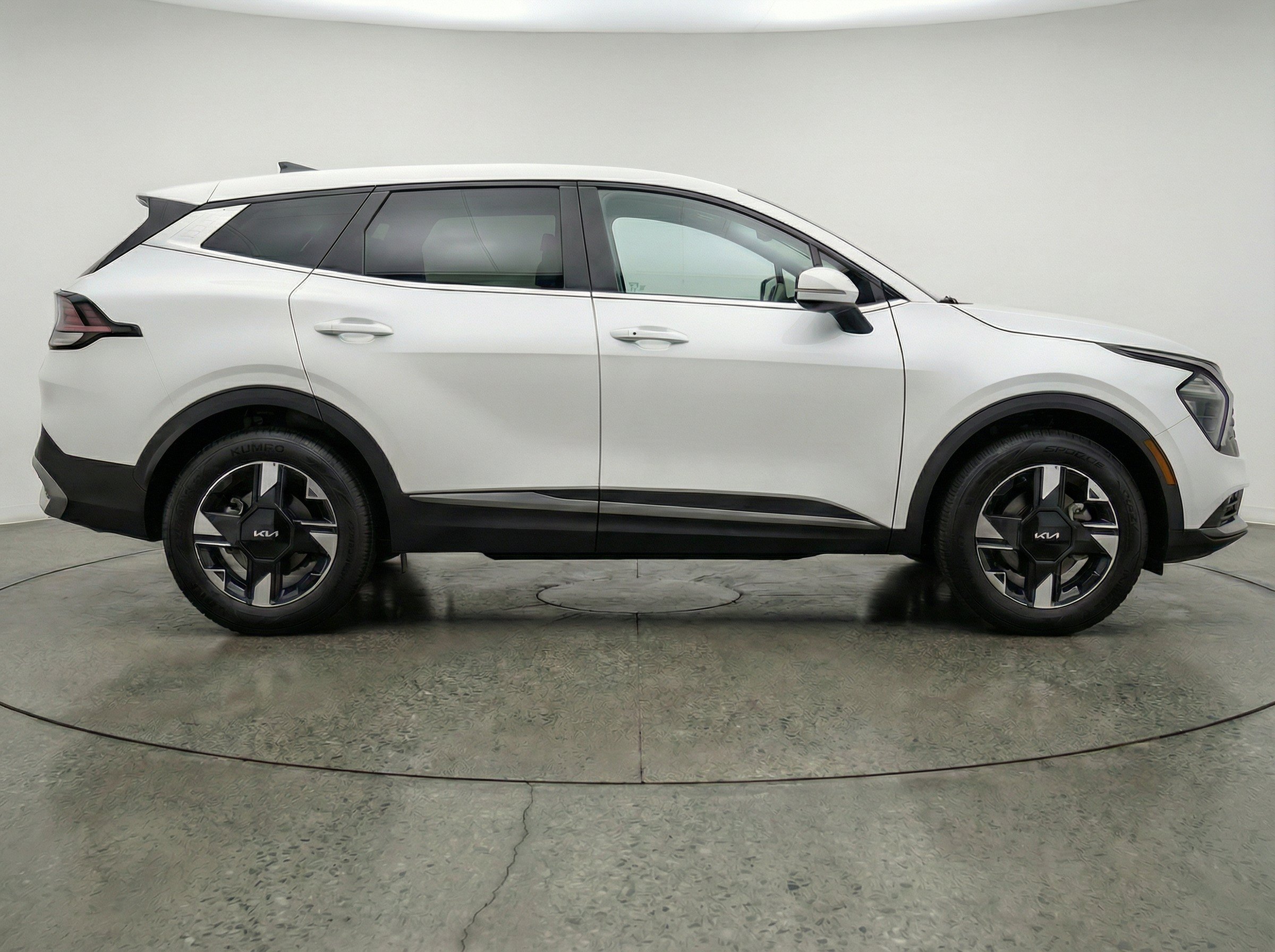 Thumbnail: 2026 Kia Sportage - 11