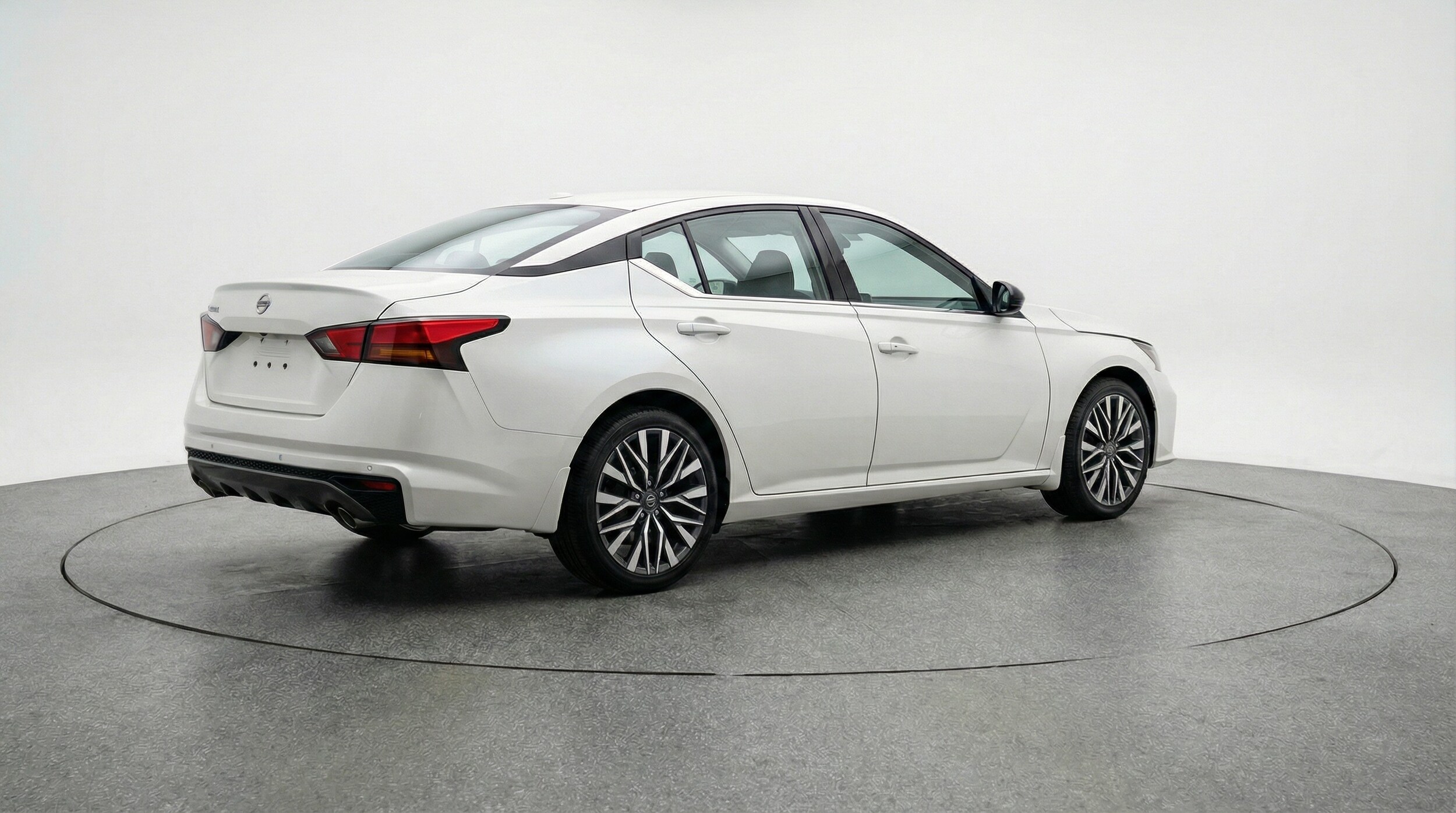 Thumbnail: 2025 Nissan Altima - 7