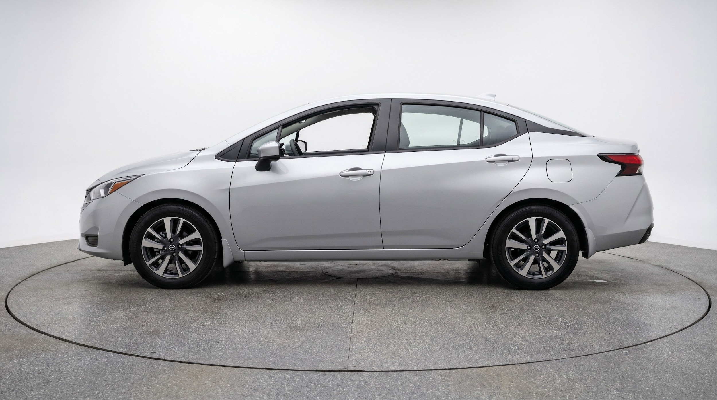 Thumbnail: 2025 Nissan Versa - 5
